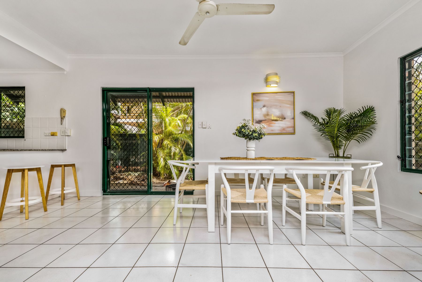 9/75 Cullen Bay Crescent, Cullen Bay NT 0820, Cullen Bay - Thumbnail 2
