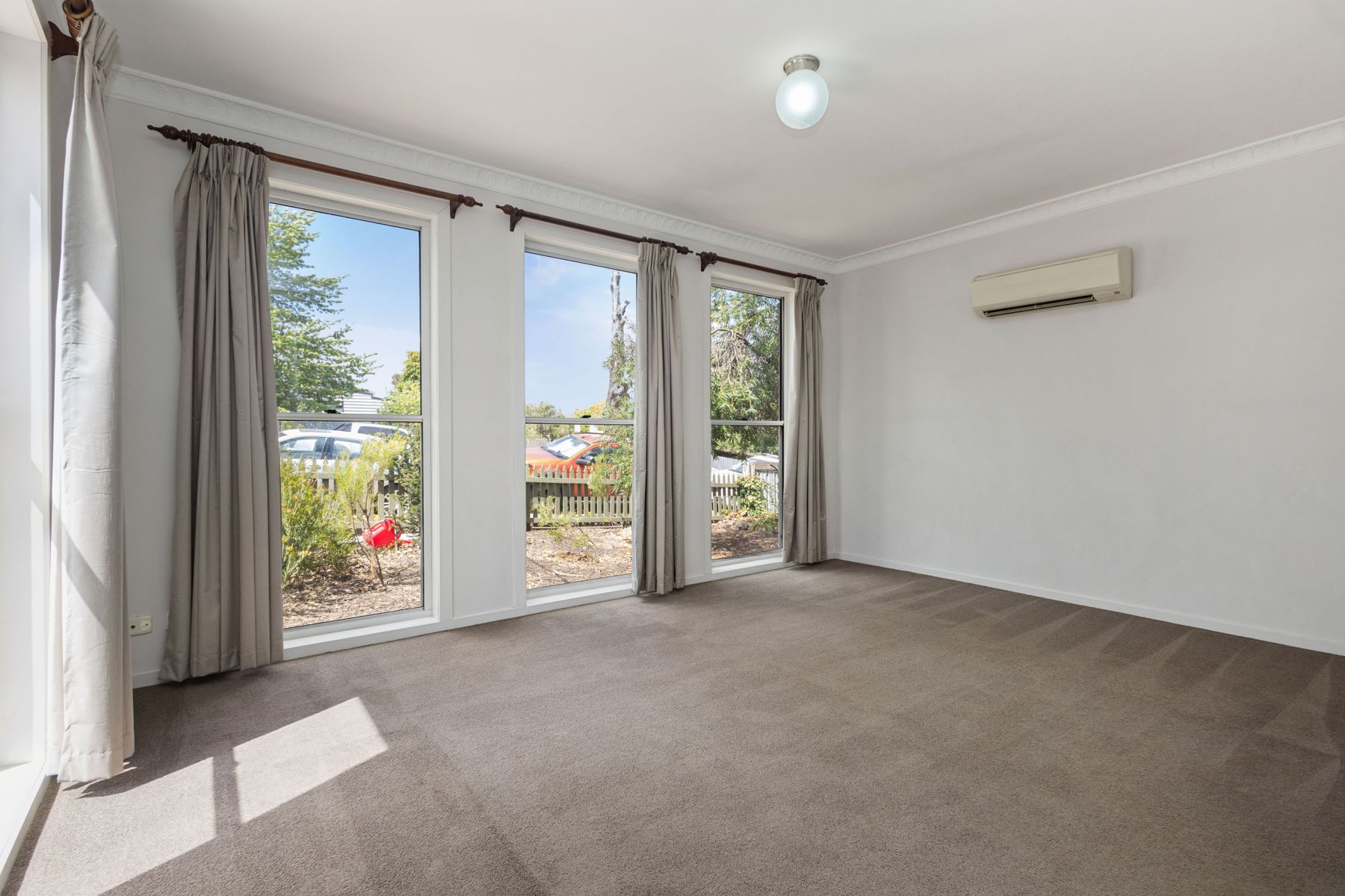 1/7 Stout Street, Bendigo VIC 3550, Bendigo - Thumbnail 2