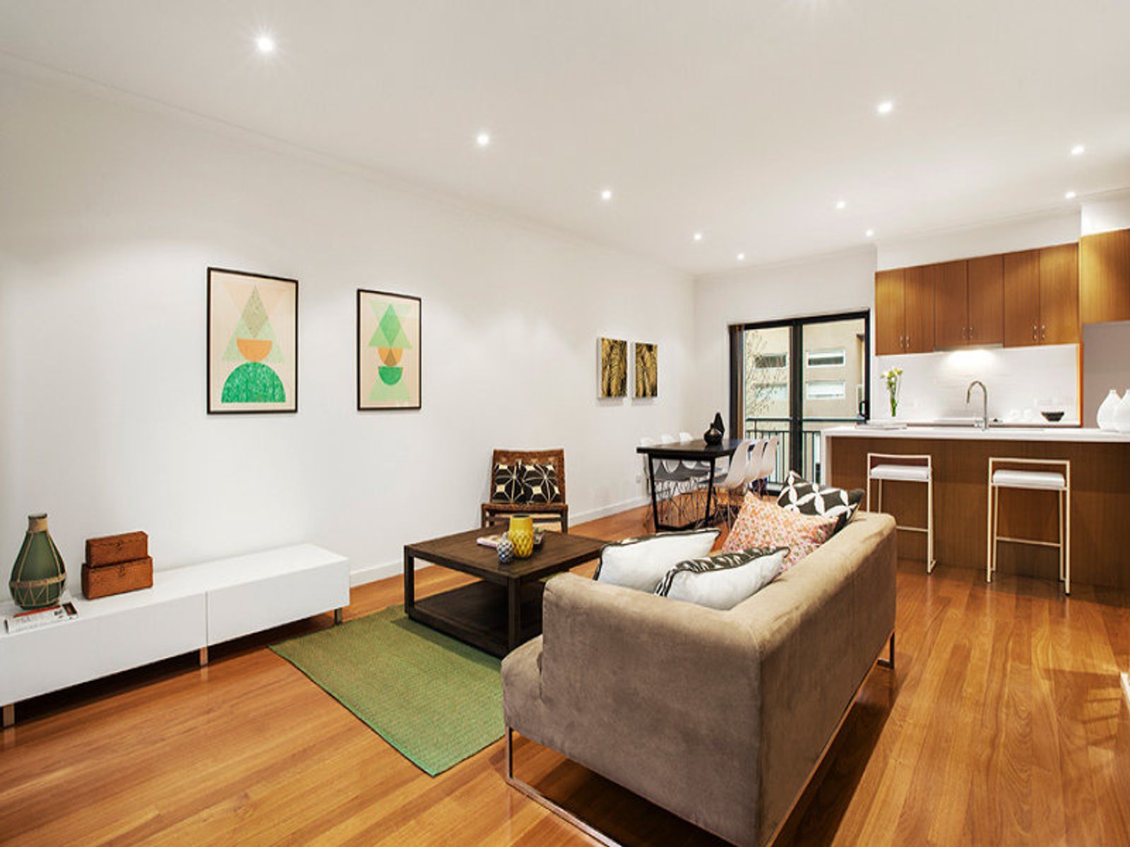 196 Stockmans Way, Kensington - Thumbnail 4
