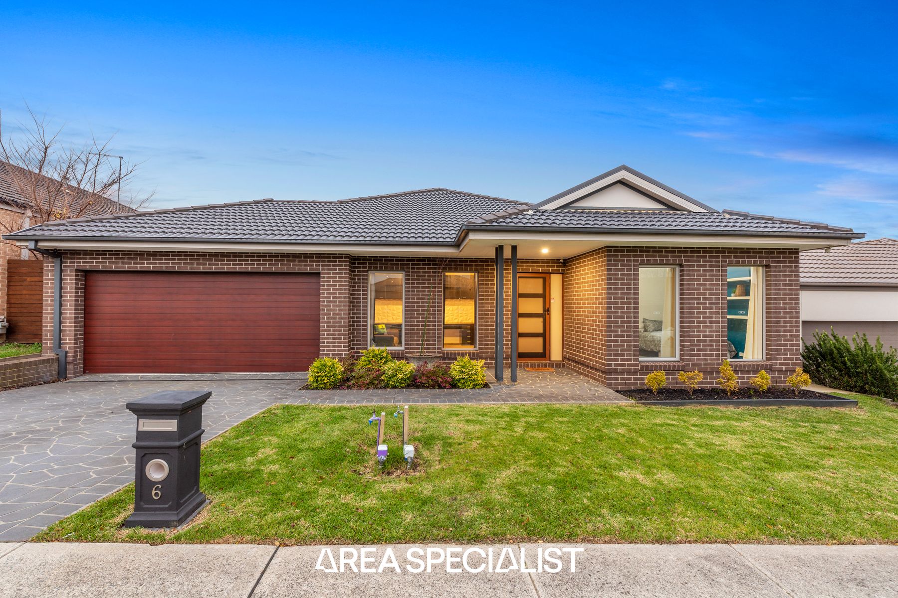 6 William Court, Officer, VIC 3809, Officer - Thumbnail 2