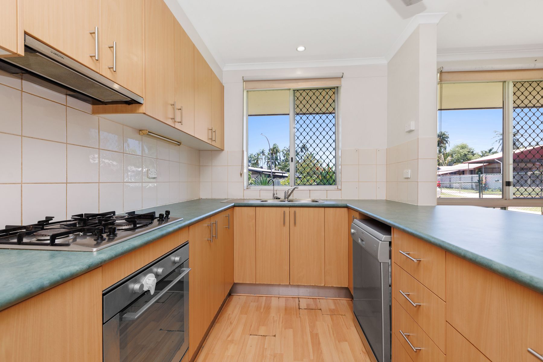15 Parkside Crescent, Leanyer NT 0812, Leanyer - Thumbnail 7