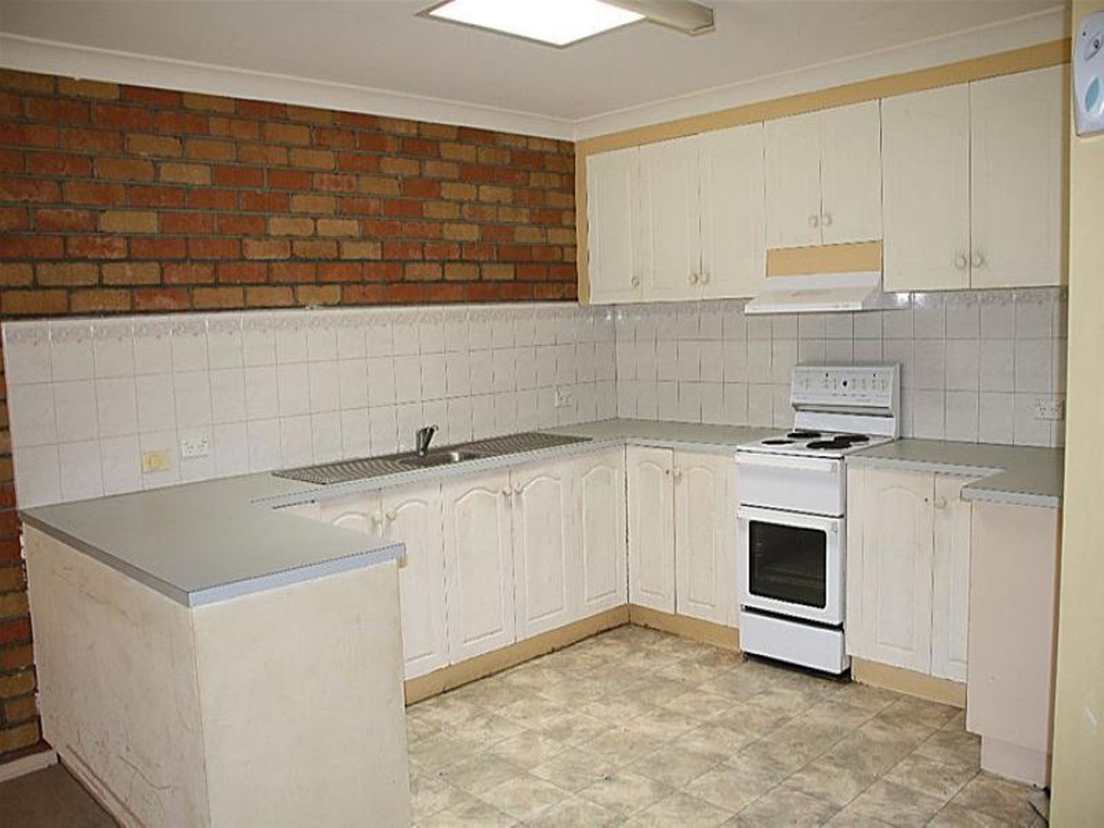 2/2 Ontario Avenue, Mildura - Thumbnail 2