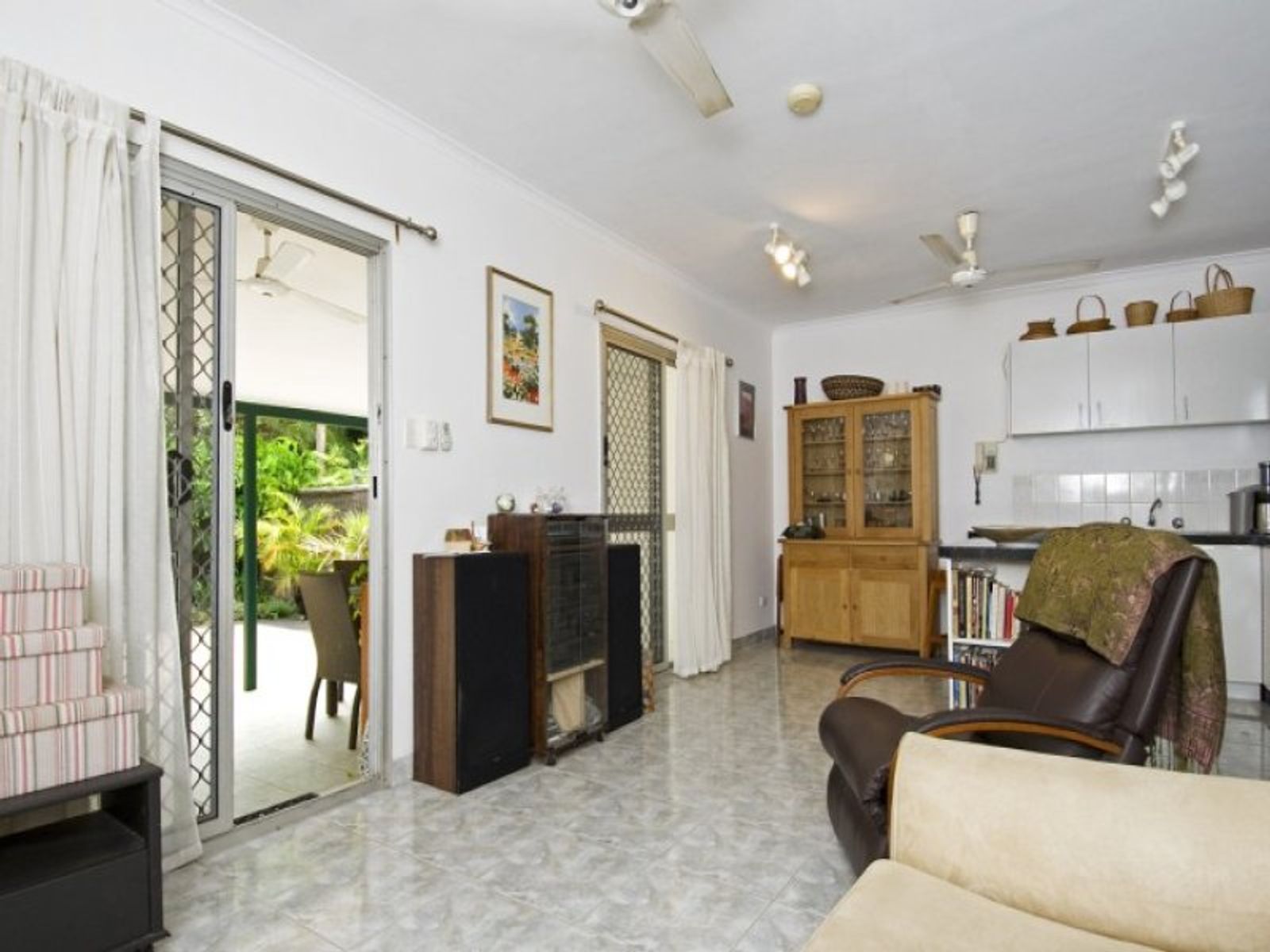 2/10 Gotham Street, Leanyer NT 0812, Leanyer - Thumbnail 2
