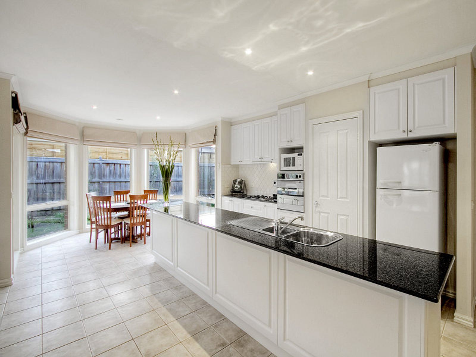 8 Mangrove Court, Aspendale Gardens, VIC 3195, Aspendale Gardens - Thumbnail 2