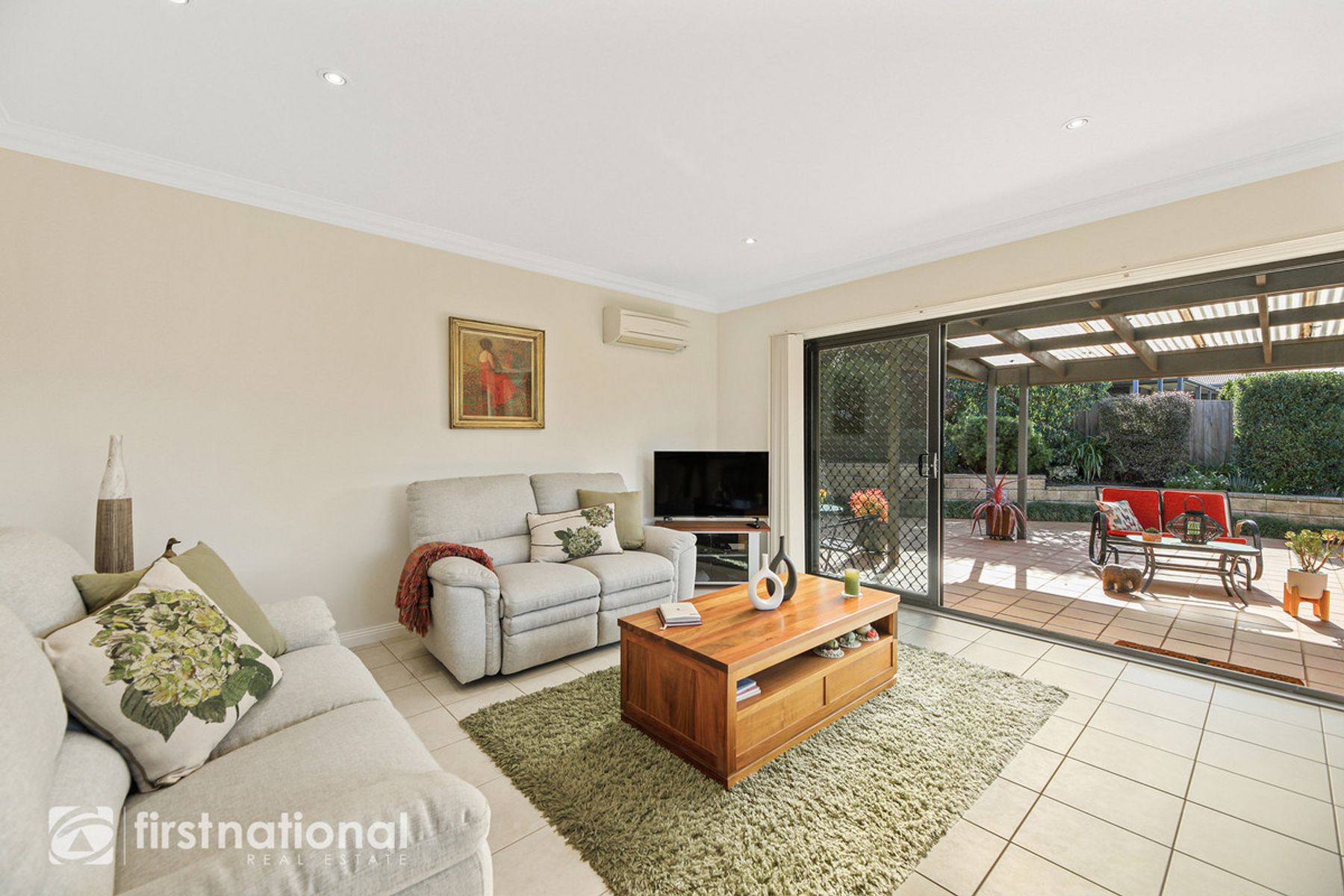 19 Myrtle Crescent, Warragul, VIC 3820, Warragul - Thumbnail 6