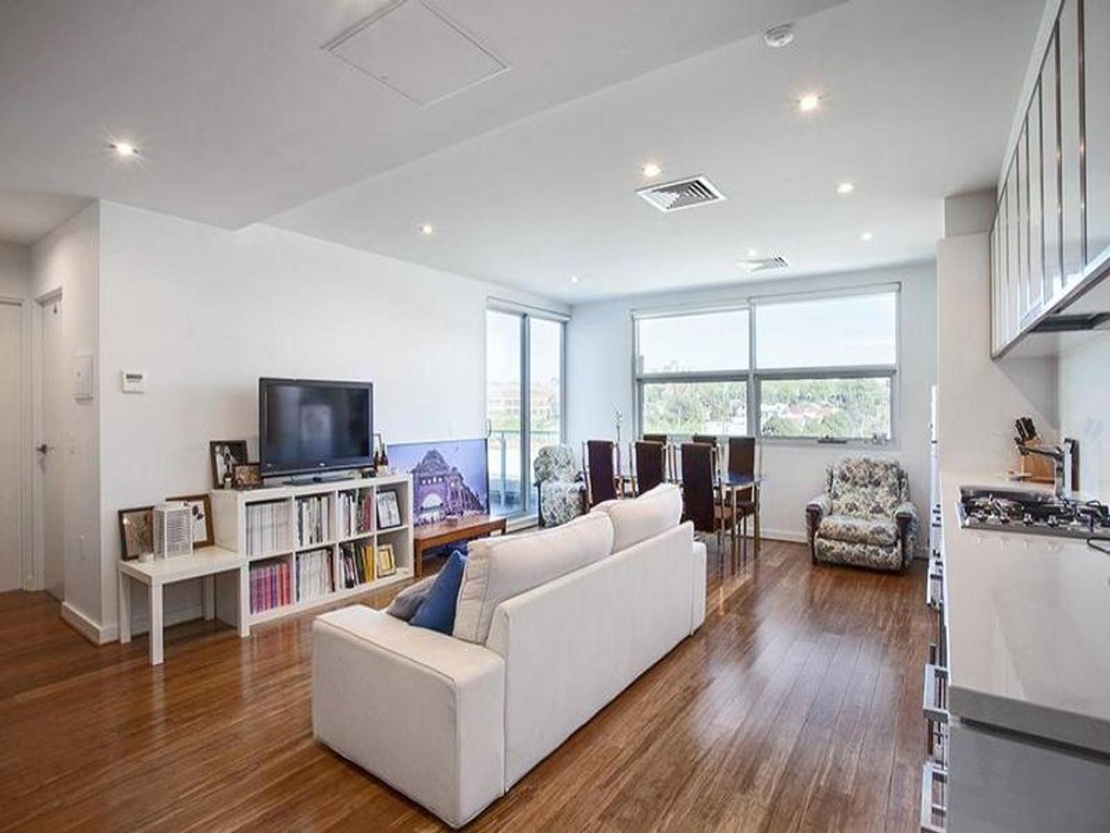 301/18 Bent Street, Kensington - Thumbnail 3