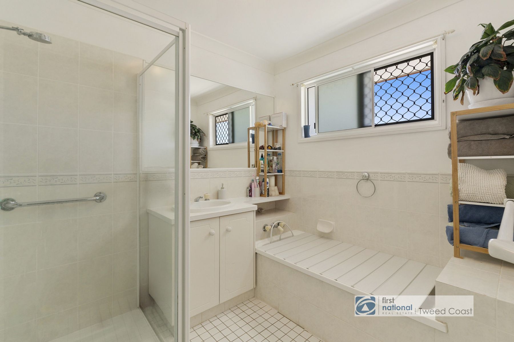 2/15-19 Alexander Court, Tweed Heads South NSW 2486, Tweed Heads South - Thumbnail 6