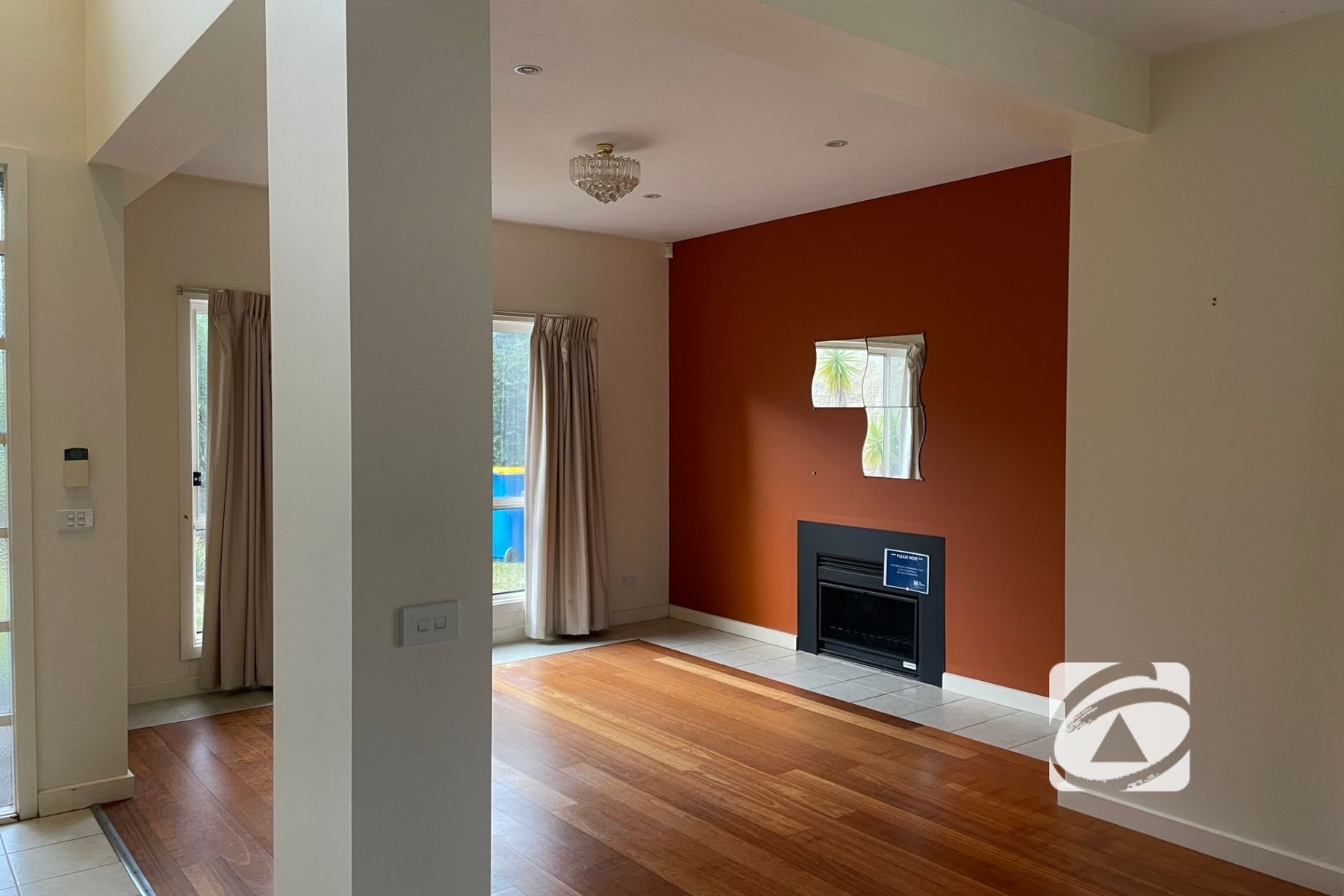 33 Cunneen Crescent, Berwick VIC 3806, Berwick - Thumbnail 3
