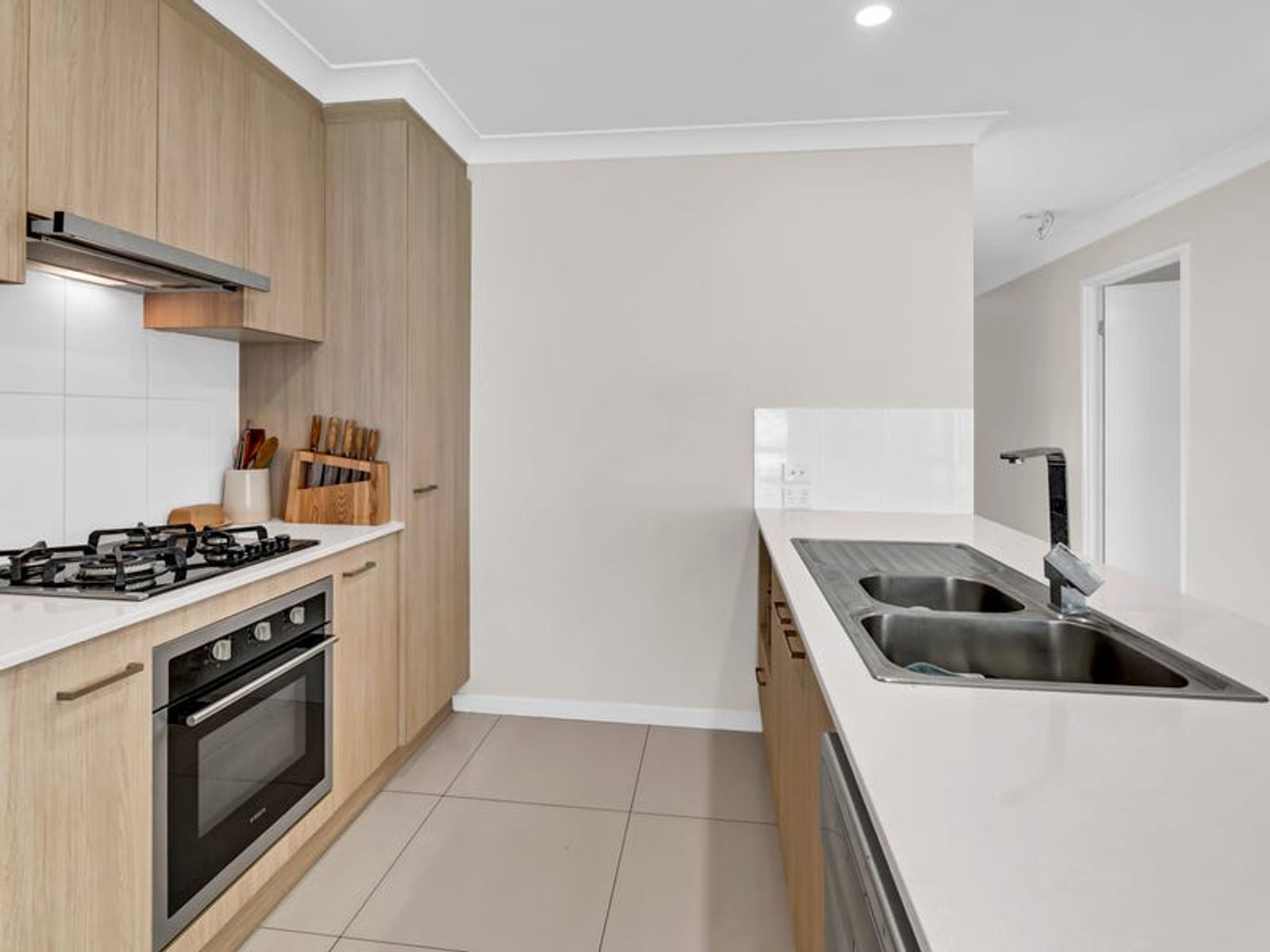 12 Sky Crescent, Pimpama, QLD 4209, Pimpama - Thumbnail 3