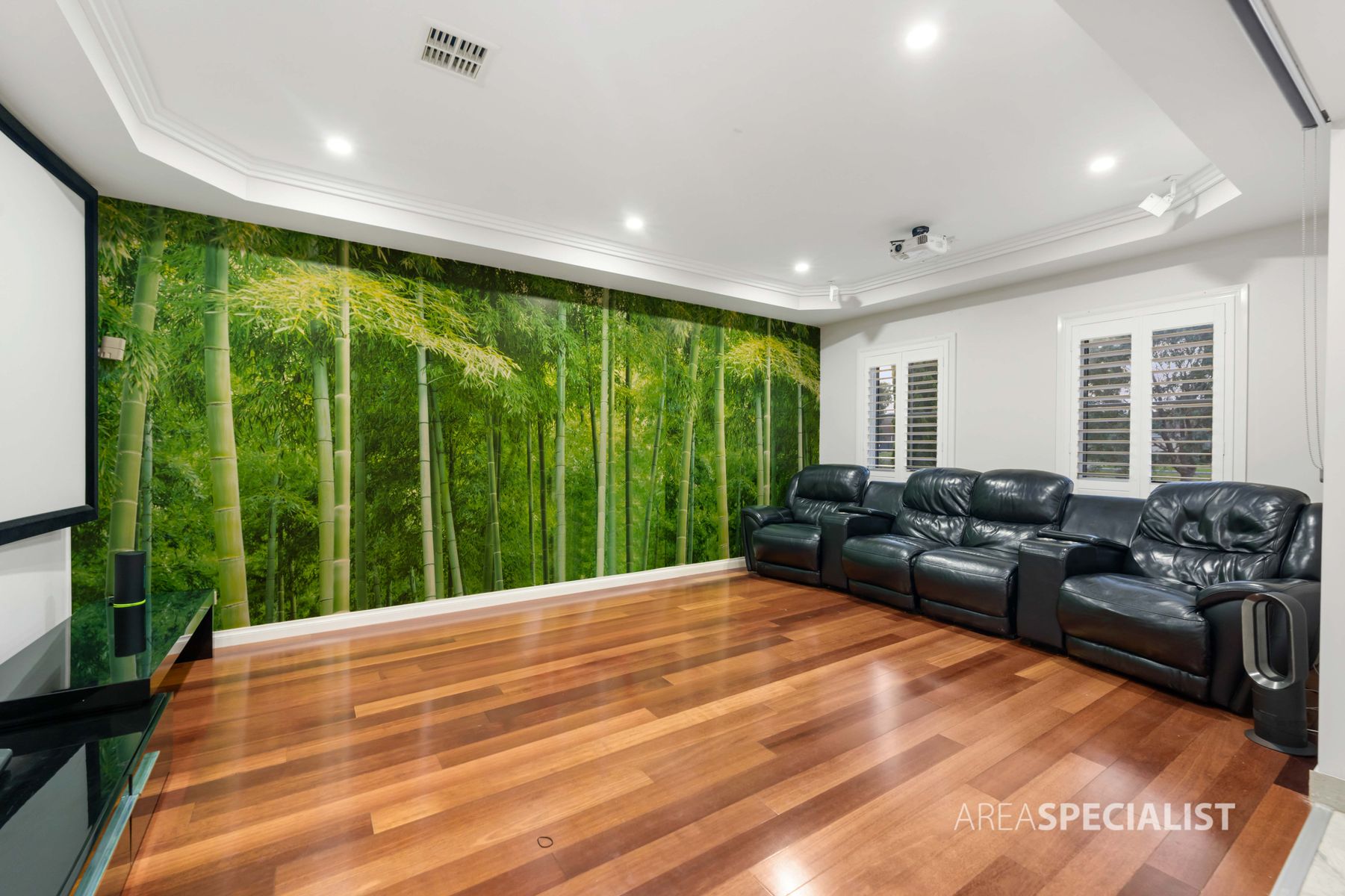 95 Hemsley Promenade, Point Cook, VIC 3030, Point Cook - Thumbnail 3