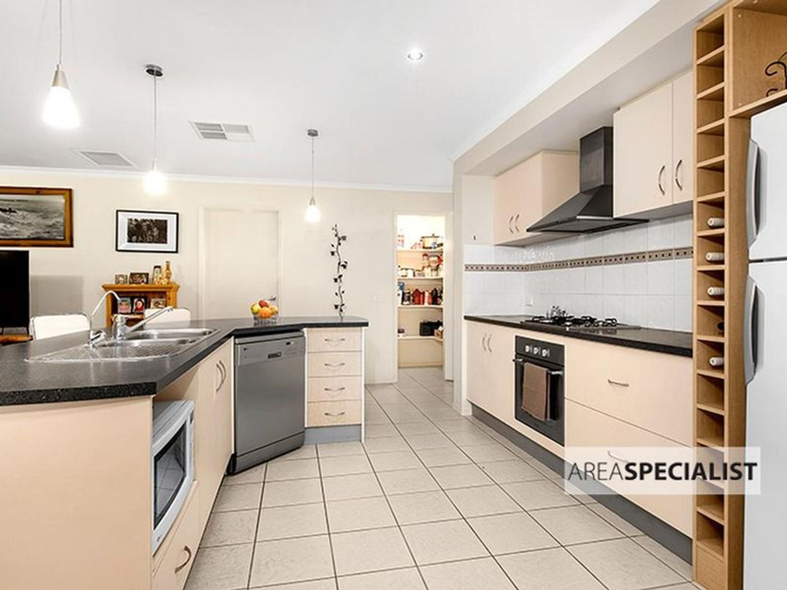 44 Springhill Drive, Cranbourne, VIC 3977, Cranbourne - Thumbnail 4