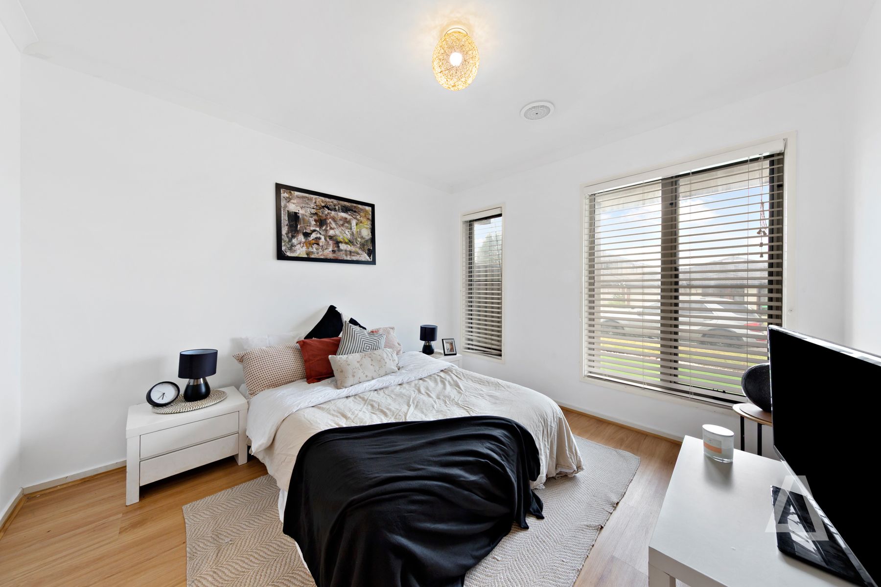27 Monet Drive, Truganina, VIC 3029, Truganina - Thumbnail 8