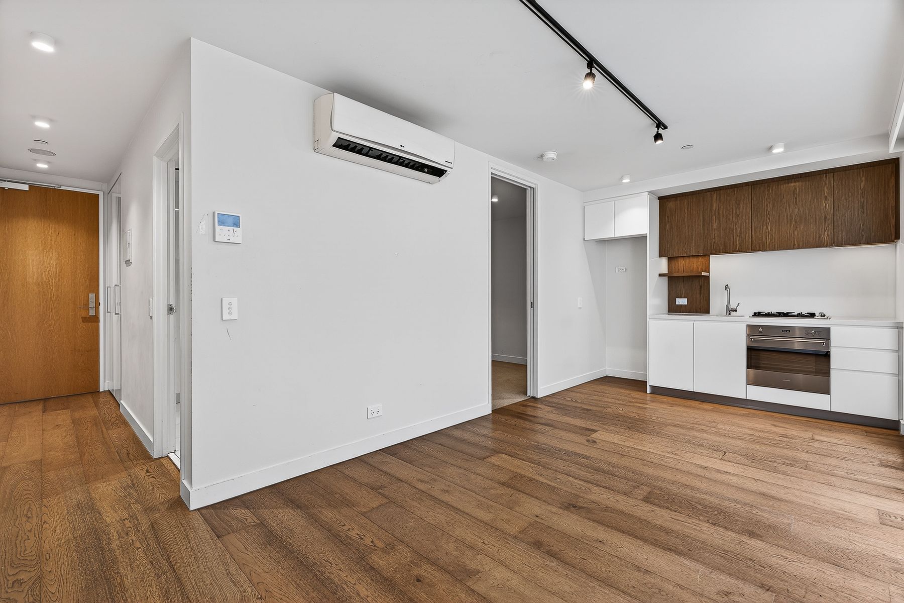 1709/2 Claremont Street, South Yarra, South Yarra - Thumbnail 5
