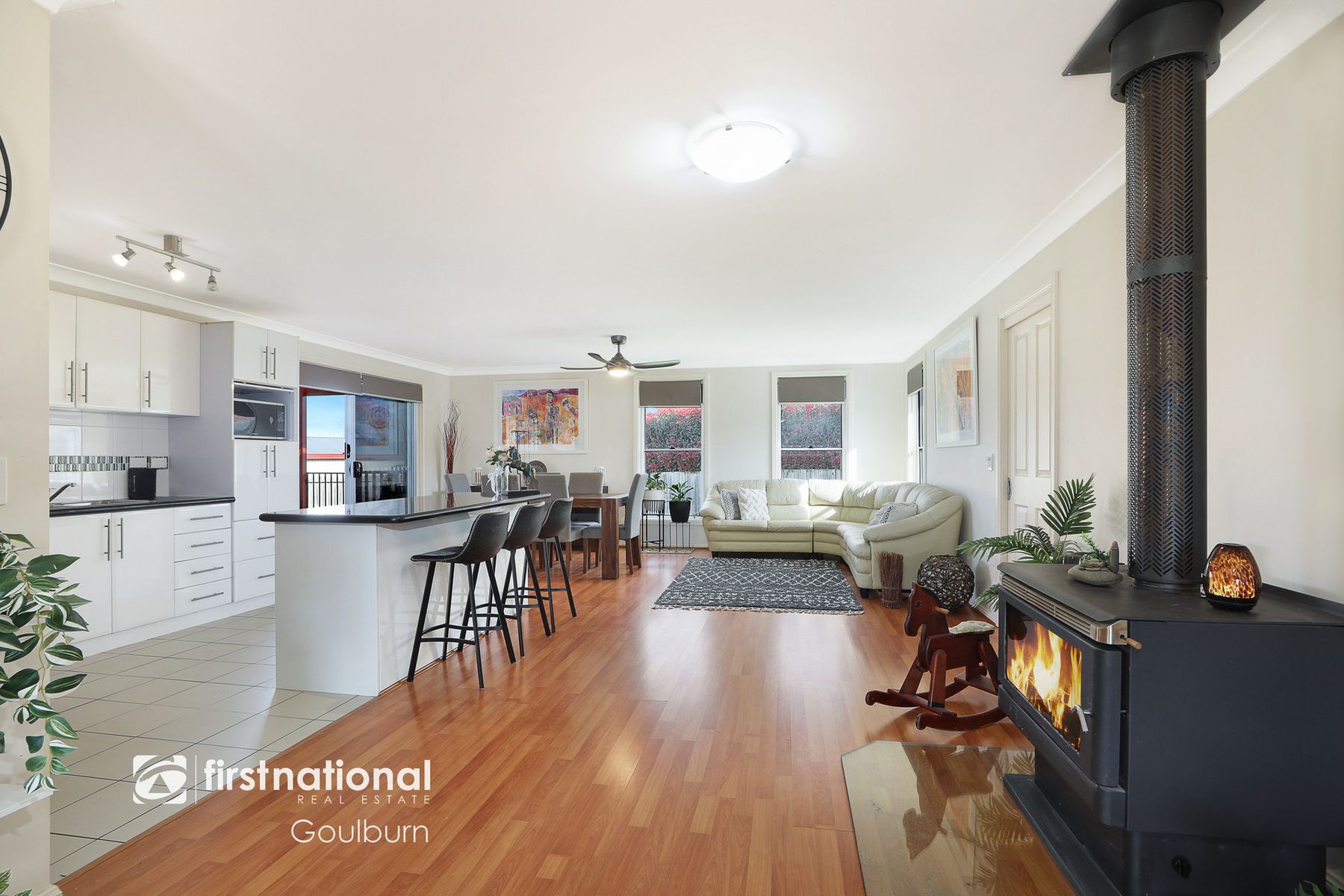 17 Barry Crescent, Goulburn NSW 2580, Goulburn - Thumbnail 2
