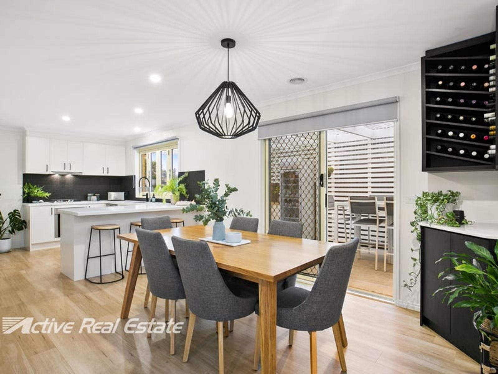 18 Settlers Way, Mount Martha, VIC 3934
