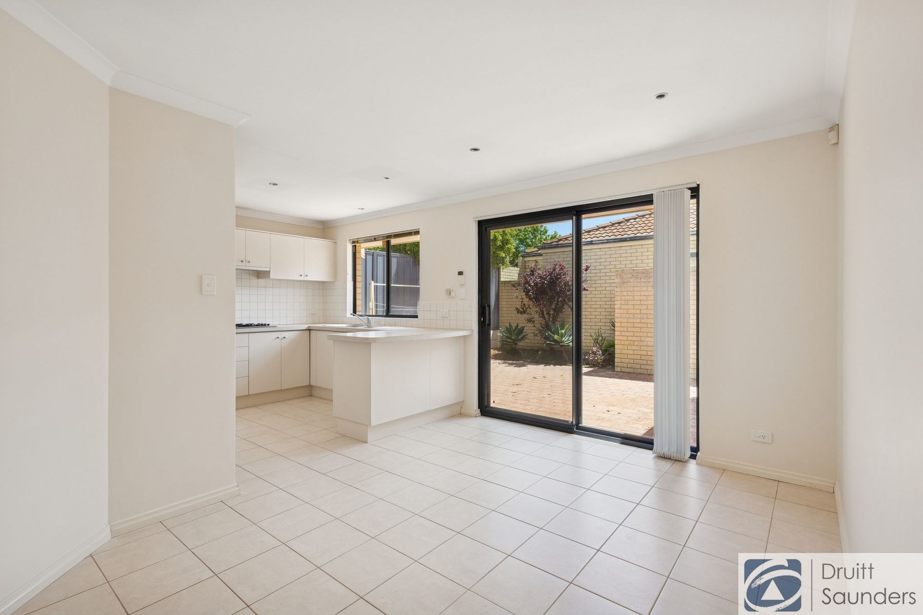 35B Thrall Street, Innaloo WA 6018, Innaloo - Thumbnail 4