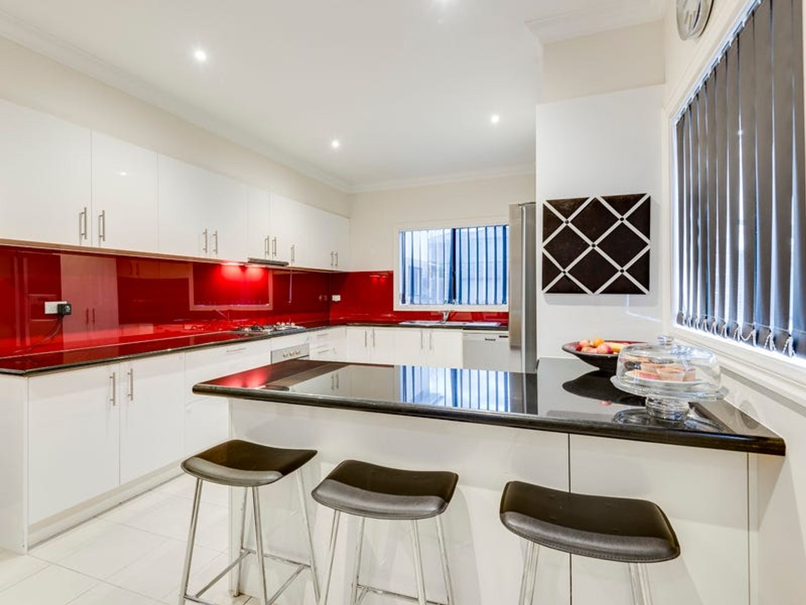 1/130 Kennington Park Drive, Endeavour Hills, VIC 3802, Endeavour Hills - Thumbnail 5