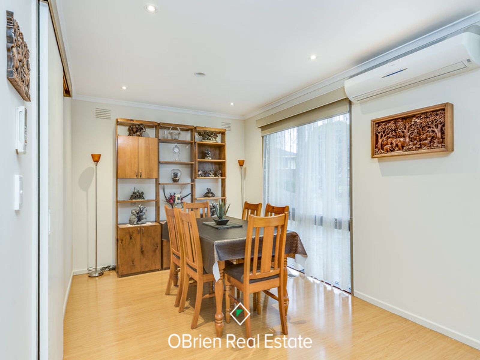 3 Salicina Court, Endeavour Hills, VIC 3802, Endeavour Hills - Thumbnail 2