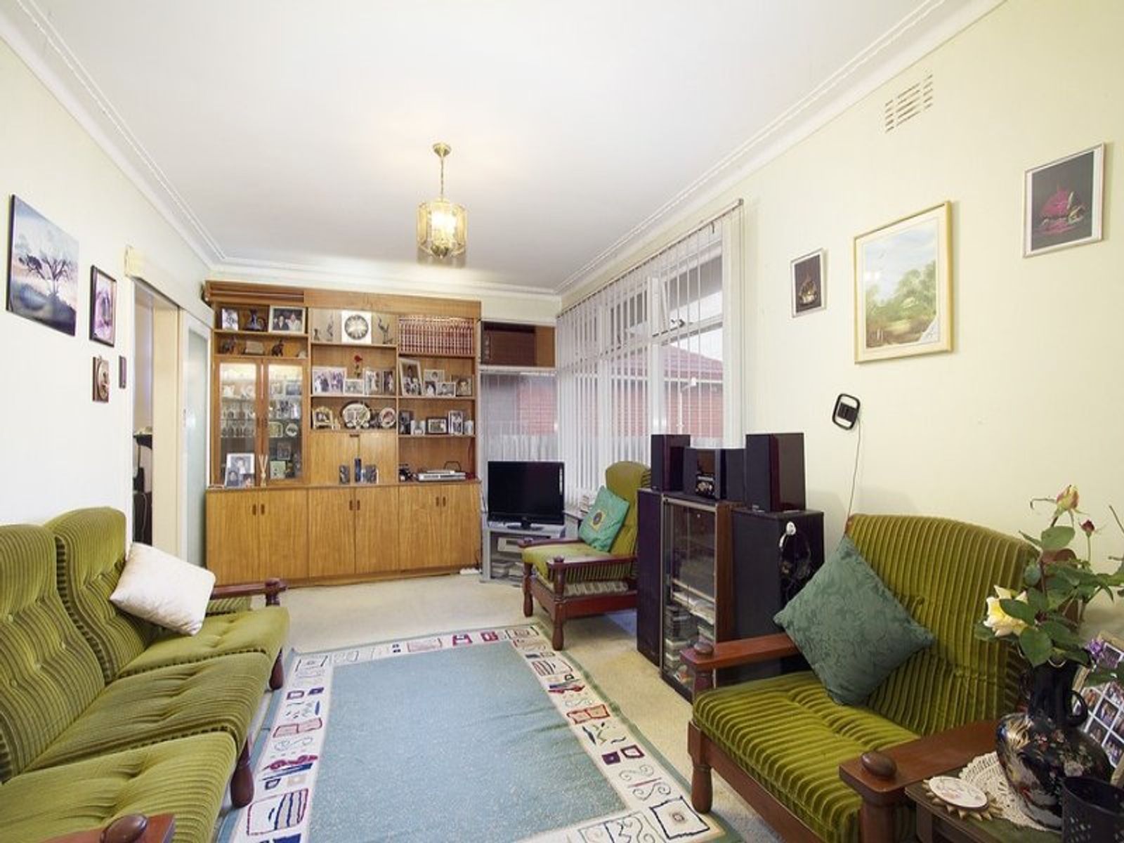 40 Emerald Drive, Springvale, VIC 3171, Springvale - Thumbnail 3