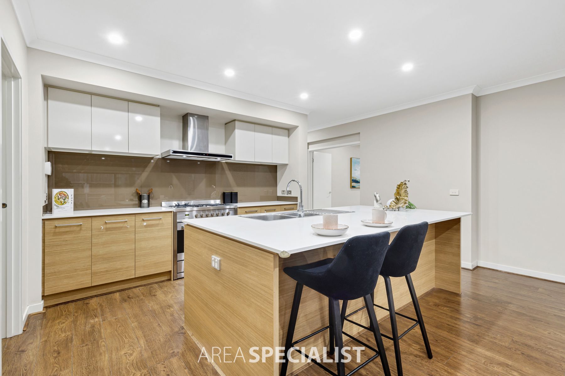 38 Compton Way, Clyde North, VIC 3978, Clyde North - Thumbnail 8