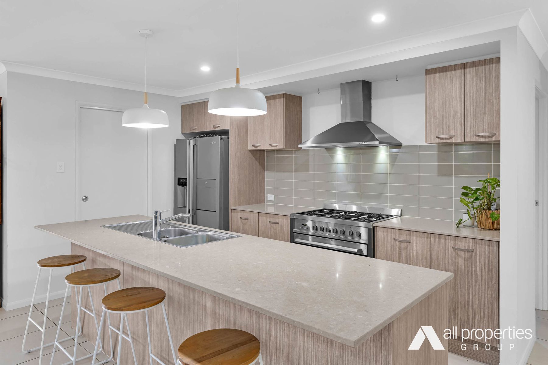 24 Seawest Street, Yarrabilba QLD 4207, Yarrabilba - Thumbnail 3