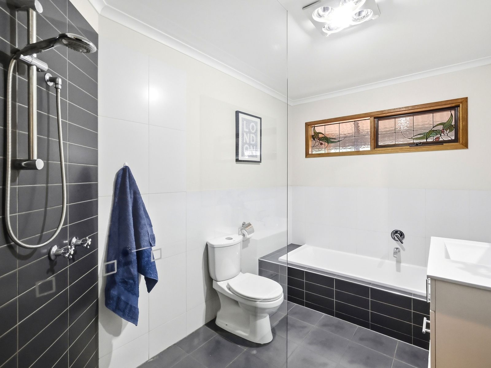 40 Beresford crescent, Darley VIC 3340, Darley - Thumbnail 5