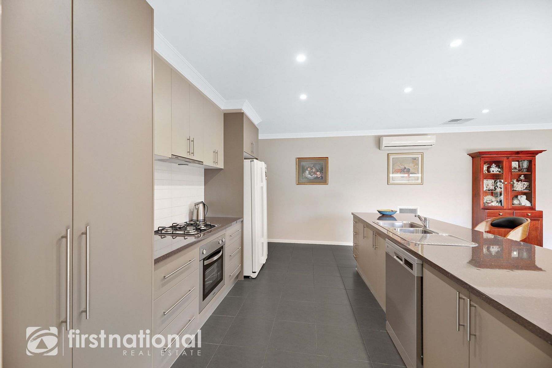 13 Hamilton Drive, Warragul, VIC 3820, Warragul - Thumbnail 6