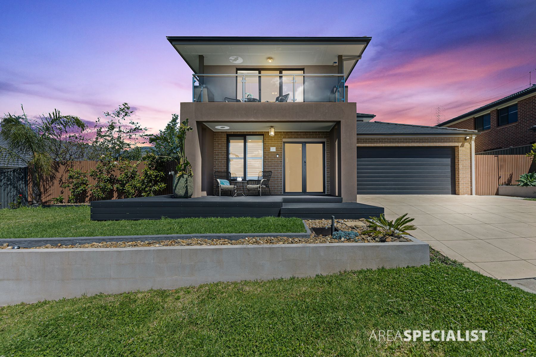 37 Illawarra Way, Pakenham, VIC 3810, Pakenham - Thumbnail 2