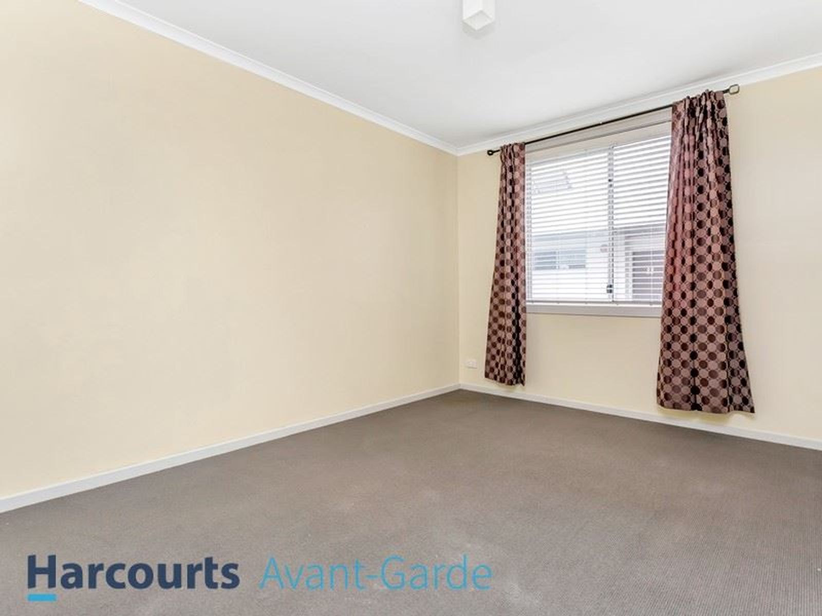 23/13, Mawson Lakes - Thumbnail 8