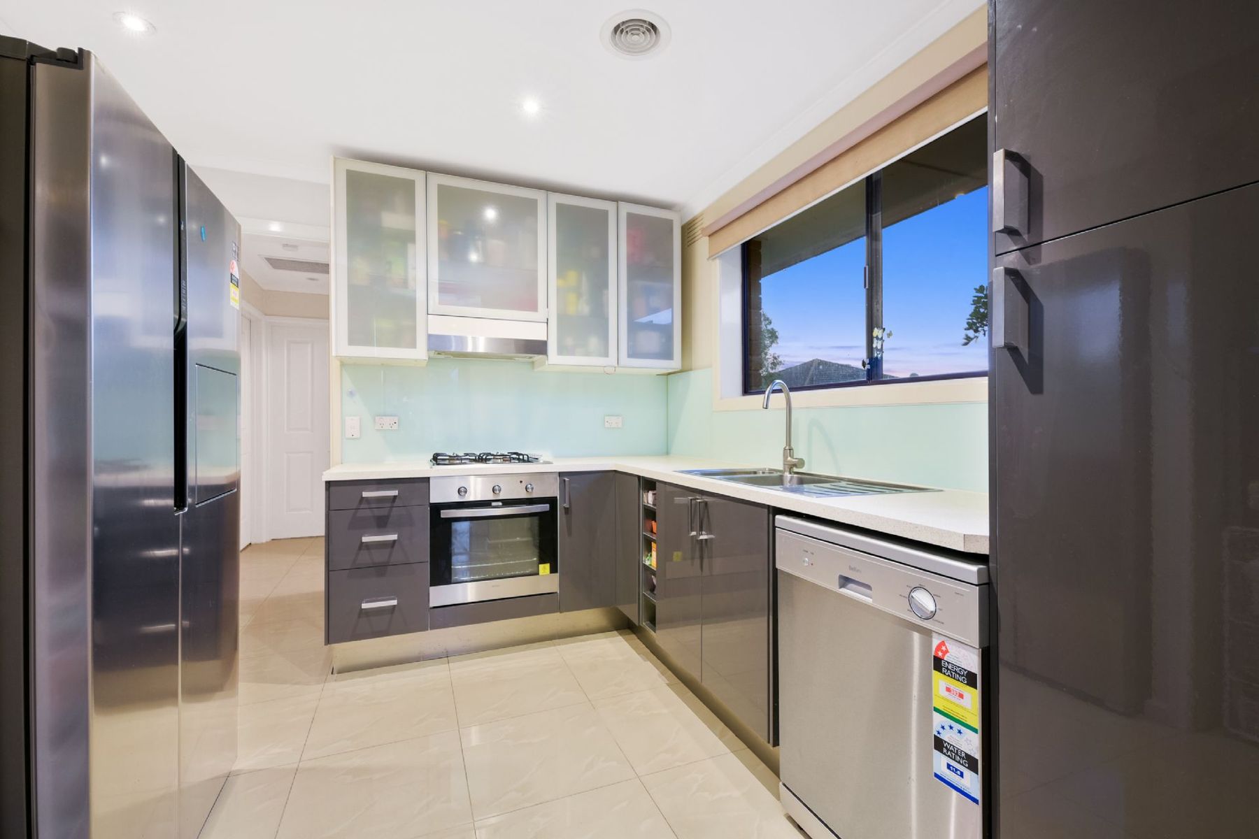 1/1 Fairfield Street, Cranbourne, VIC 3977, Cranbourne - Thumbnail 6