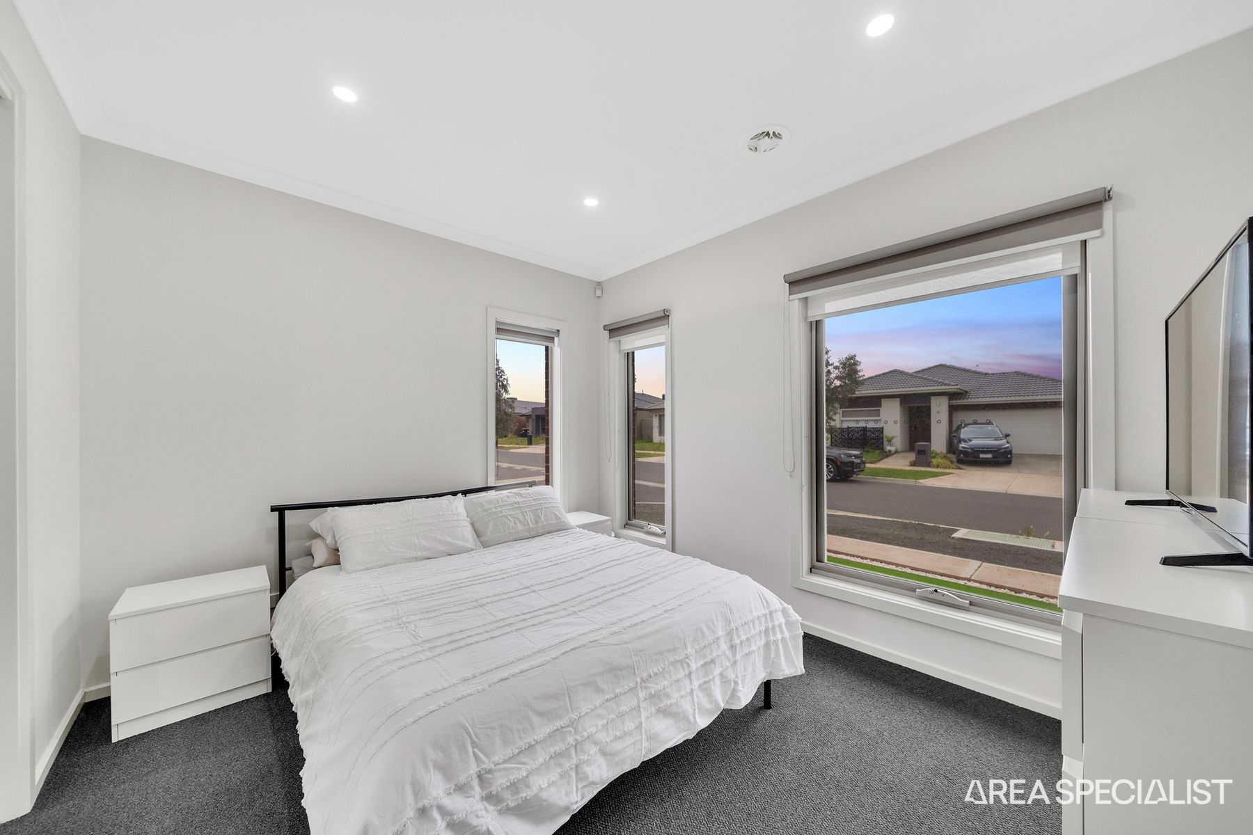 14 Carfin Circuit, Thornhill Park, VIC 3335, Thornhill Park - Thumbnail 5