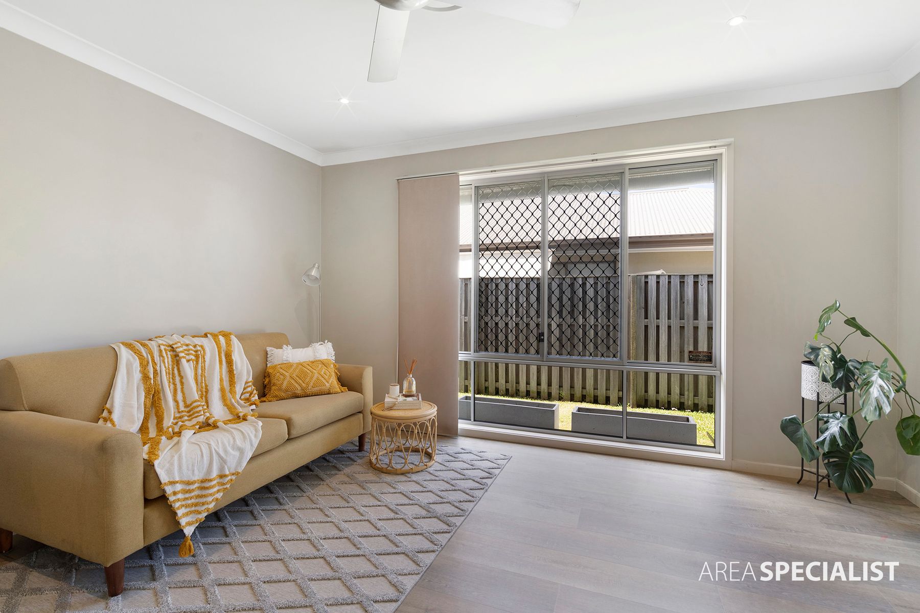 14 Carrieton Street, Ormeau, QLD 4208, Ormeau - Thumbnail 7