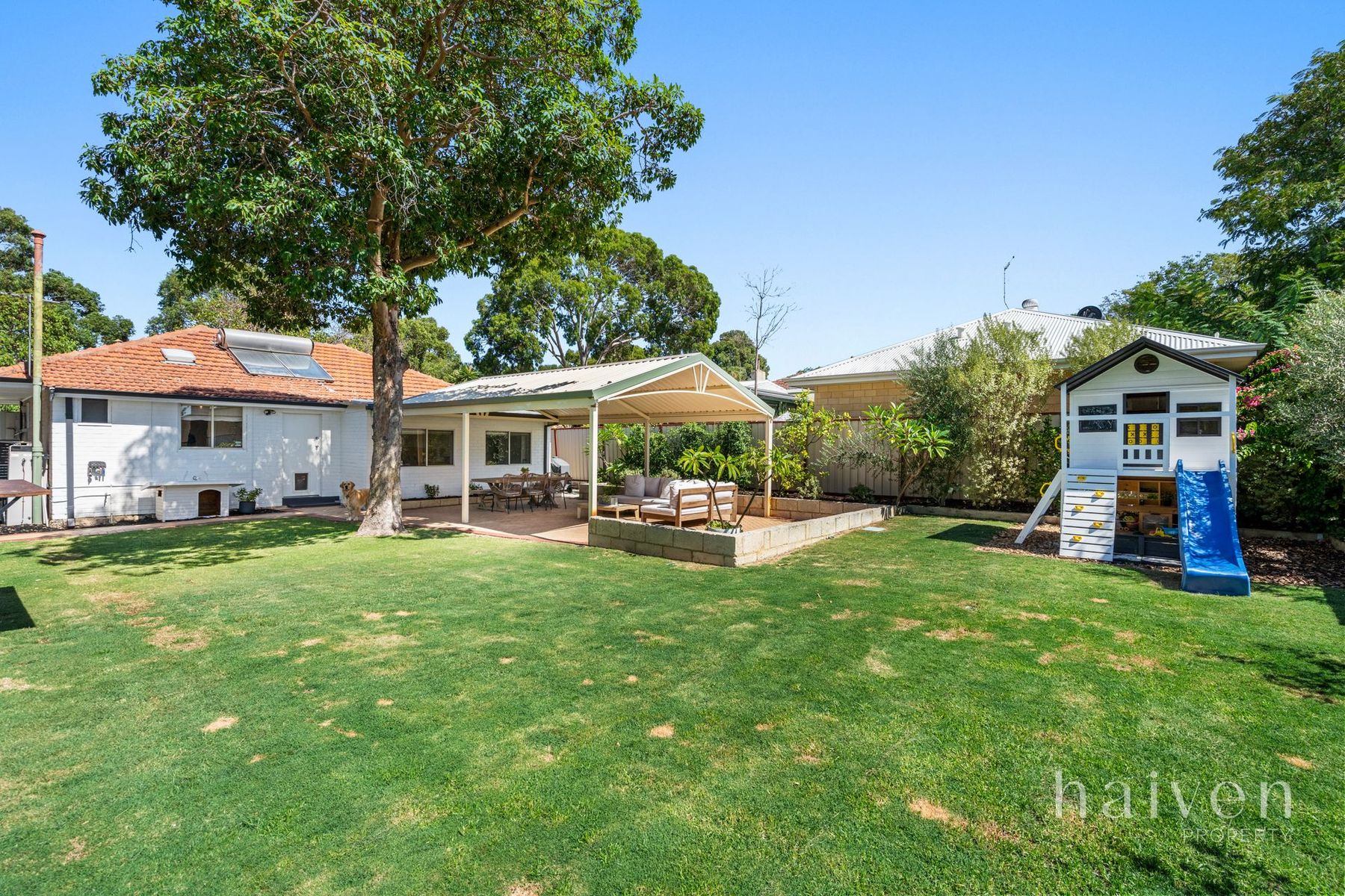 web 18 Waverley Rd, Coolbellup 6