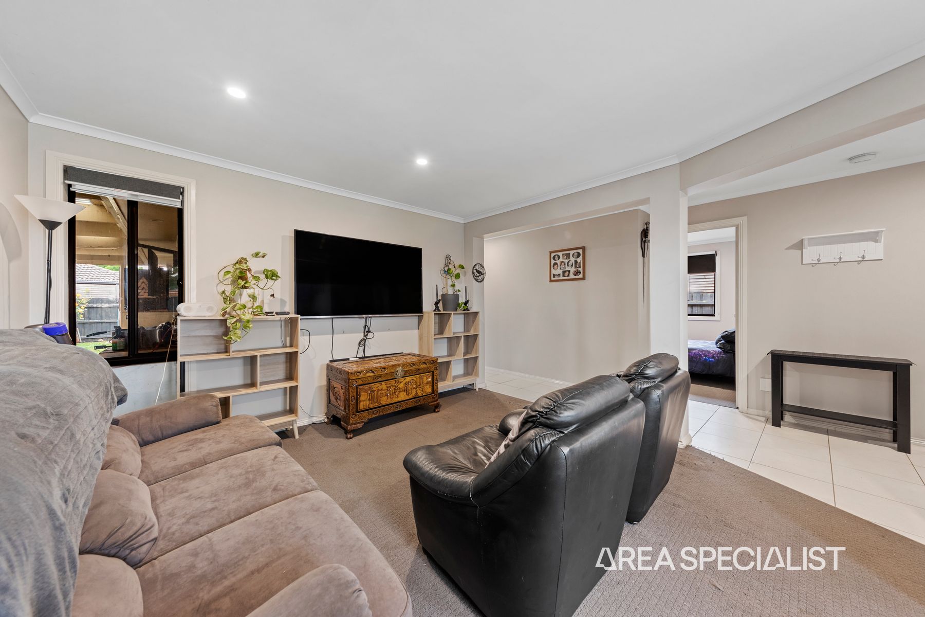 23 Bollen Way, Koo Wee Rup, VIC 3981, Koo Wee Rup - Thumbnail 3