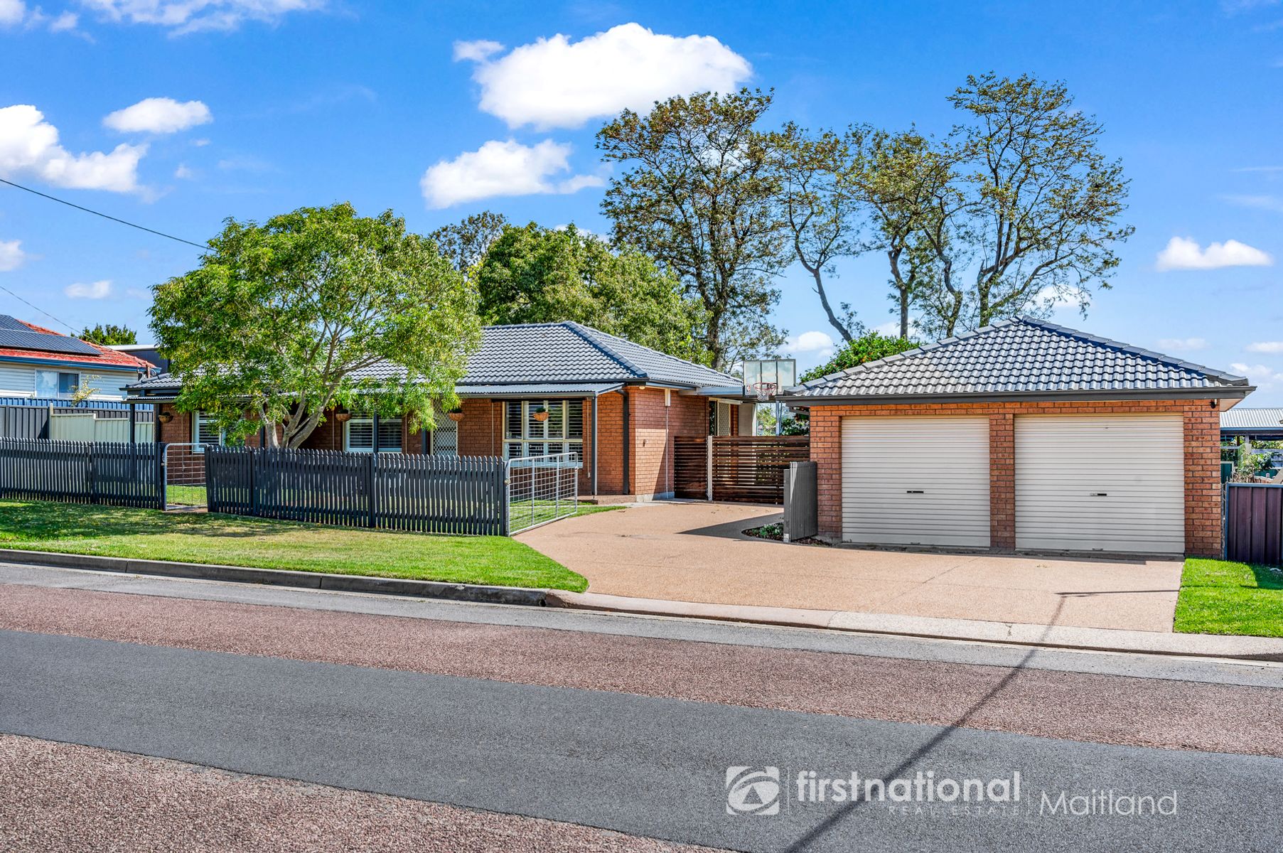 146 Brooks Street, Rutherford NSW 2320, Rutherford - Thumbnail 2