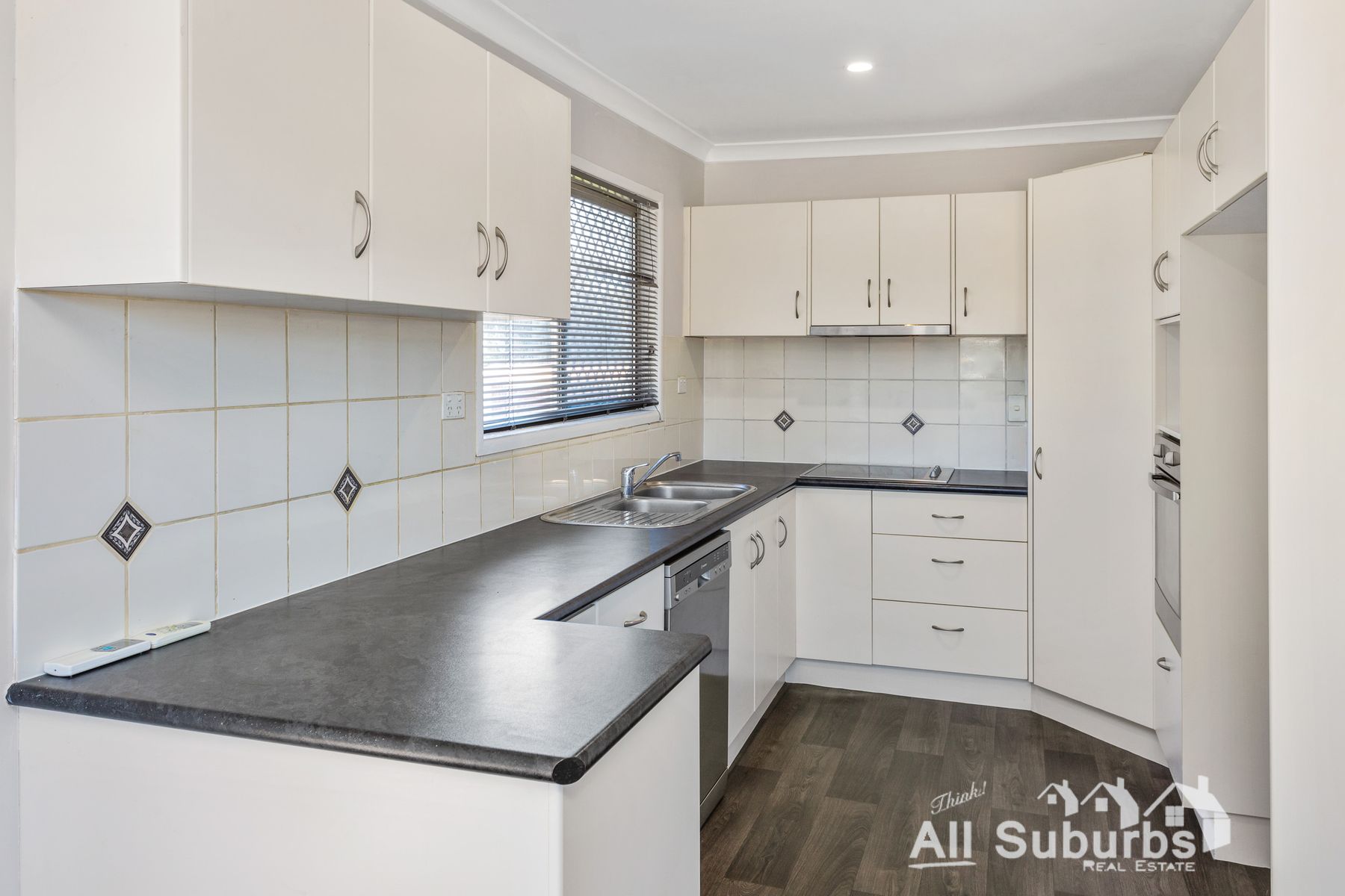 18 Maple Street, Marsden QLD 4132, Marsden - Thumbnail 3