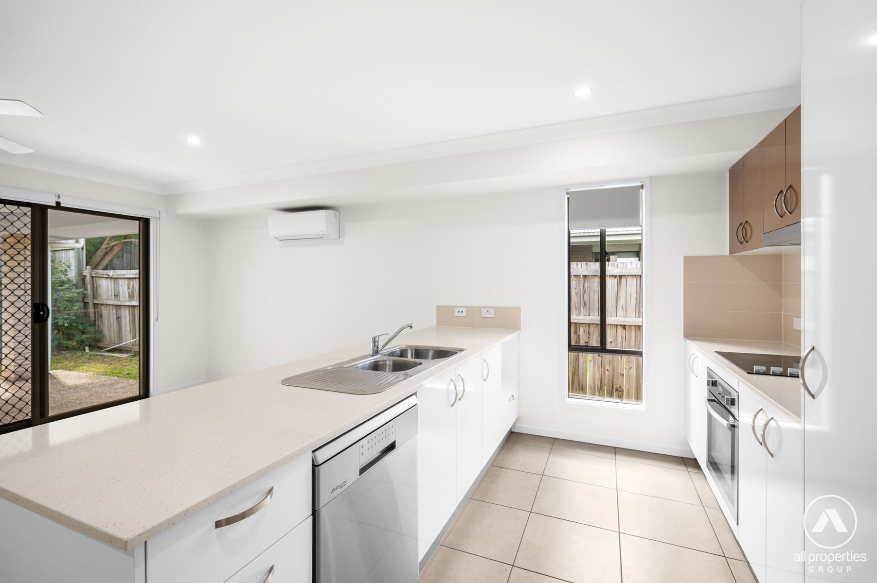 3 Uldis Place, Bellbird Park QLD 4300, Bellbird Park - Thumbnail 2