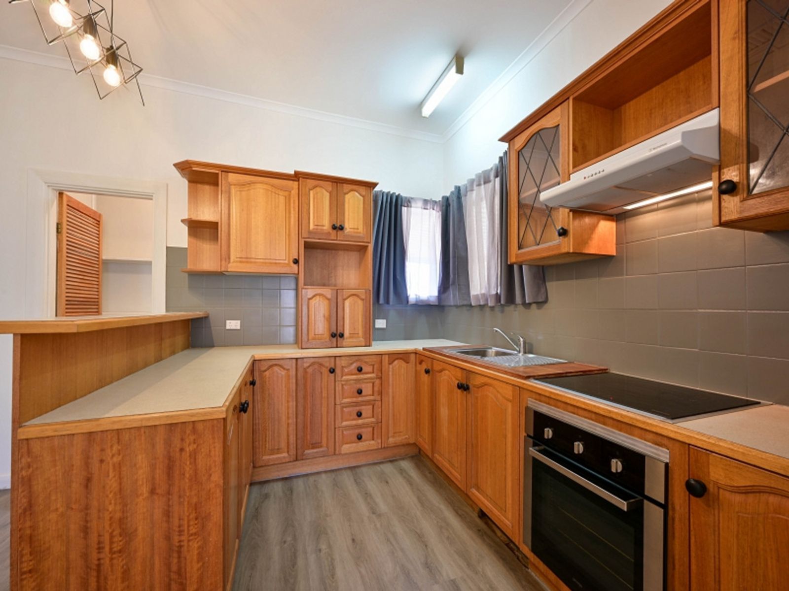 12 William Street, Port Augusta SA 5700, Port Augusta - Thumbnail 2