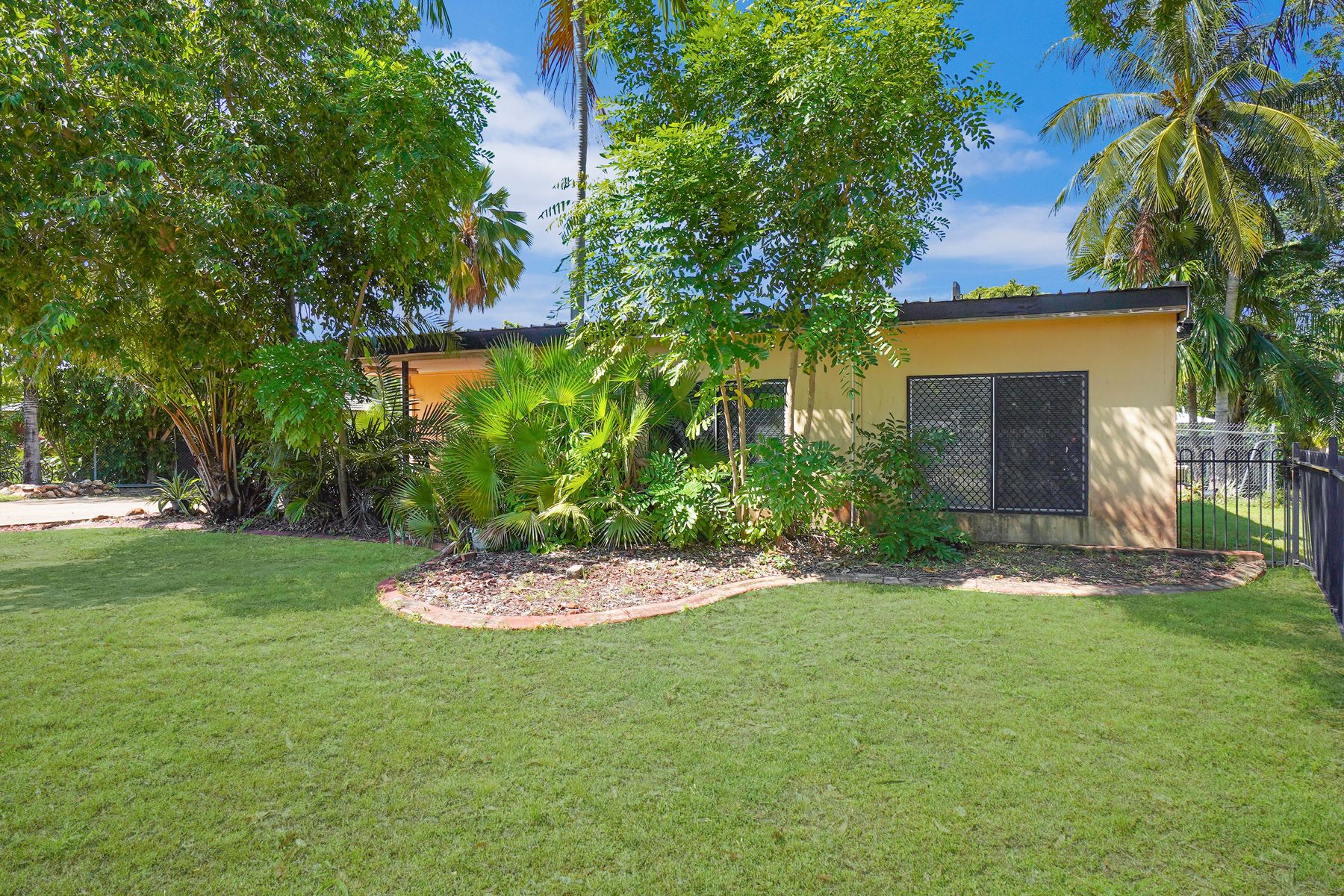 37 Adcock Crescent, Nakara NT 0810, Nakara - Thumbnail 4