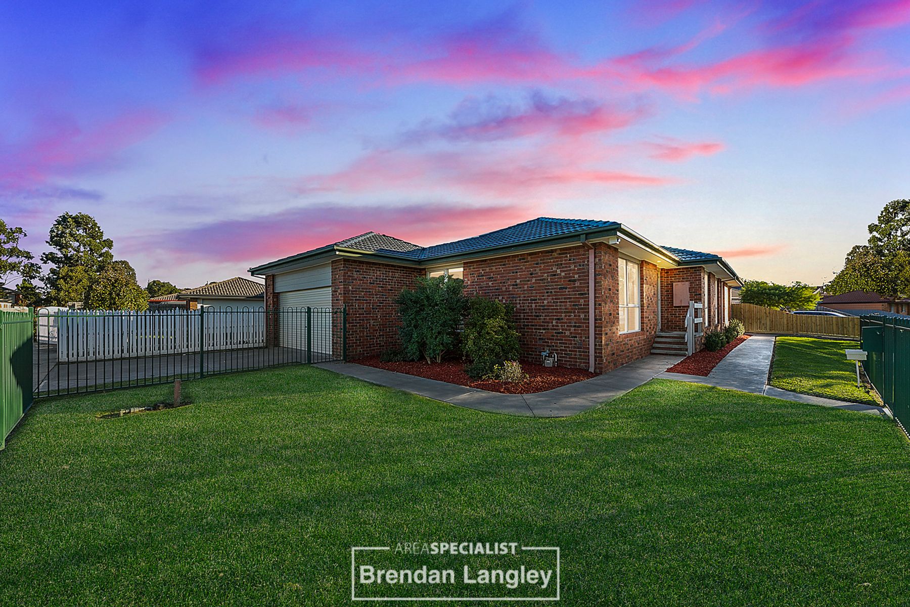 48 Strathaird Drive, Narre Warren South, VIC 3805, Narre Warren South - Thumbnail 2