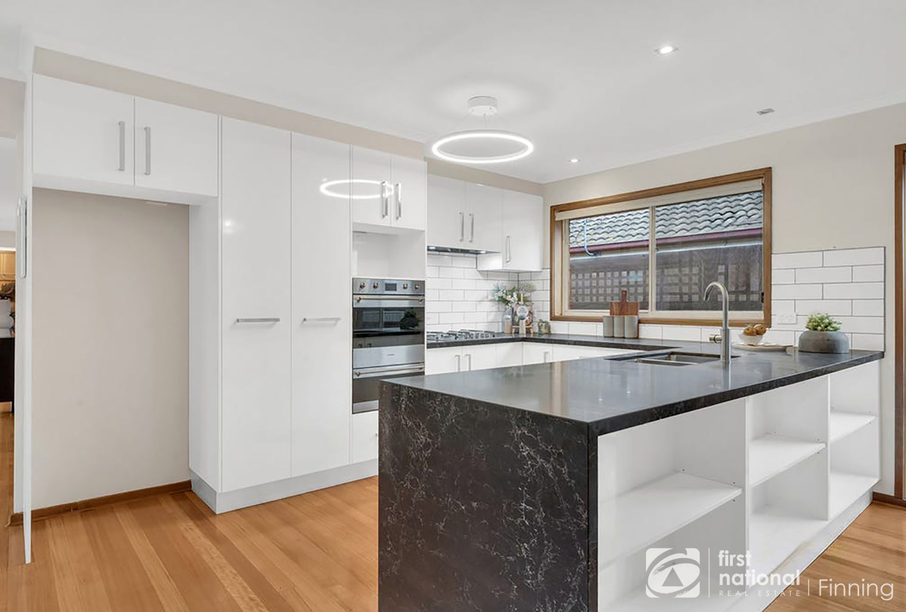 9 Balook Court, Cranbourne North VIC 3977, Cranbourne North - Thumbnail 4