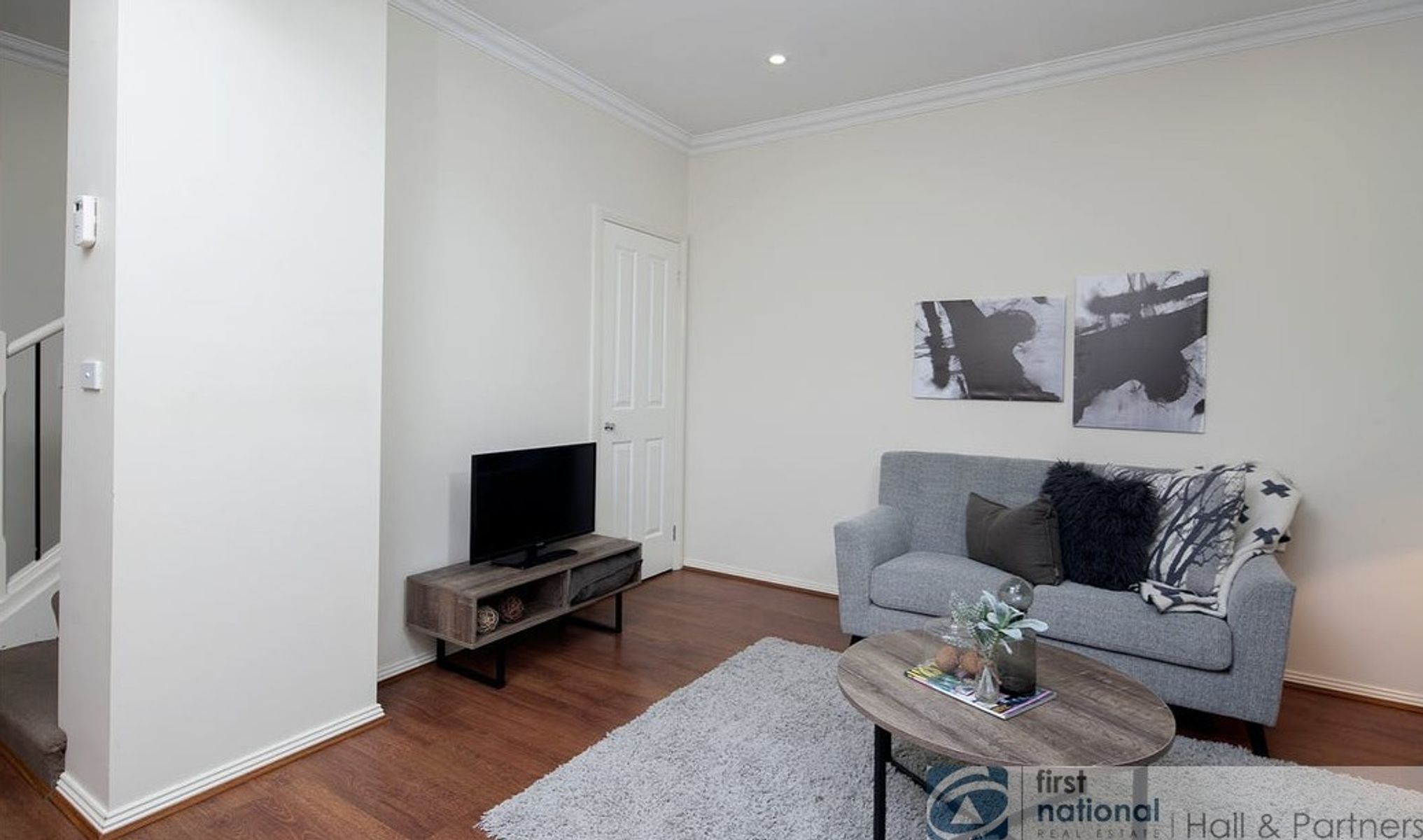 1B Dunvegan Crescent, Dandenong VIC 3175, Dandenong - Thumbnail 2