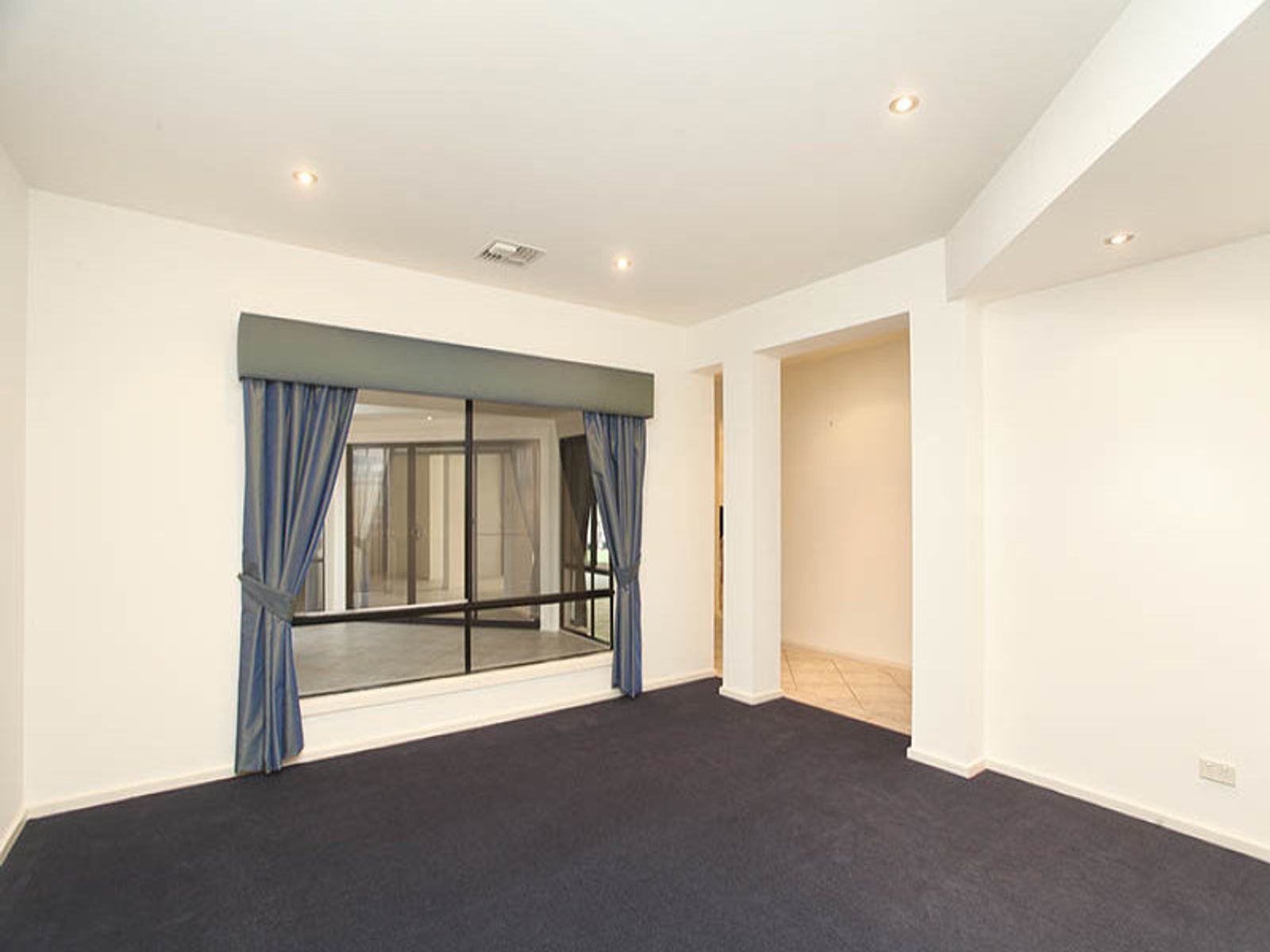 18 Stockman Place, Walkley Heights, SA 5098, Walkley Heights - Thumbnail 6