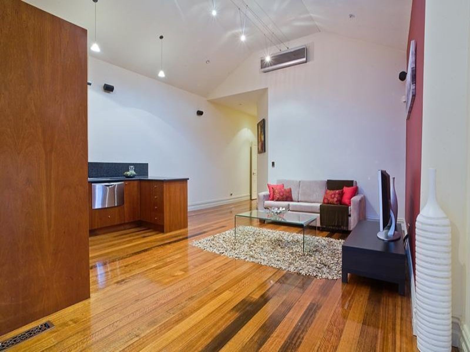 84 North Street, Ascot Vale - Thumbnail 3