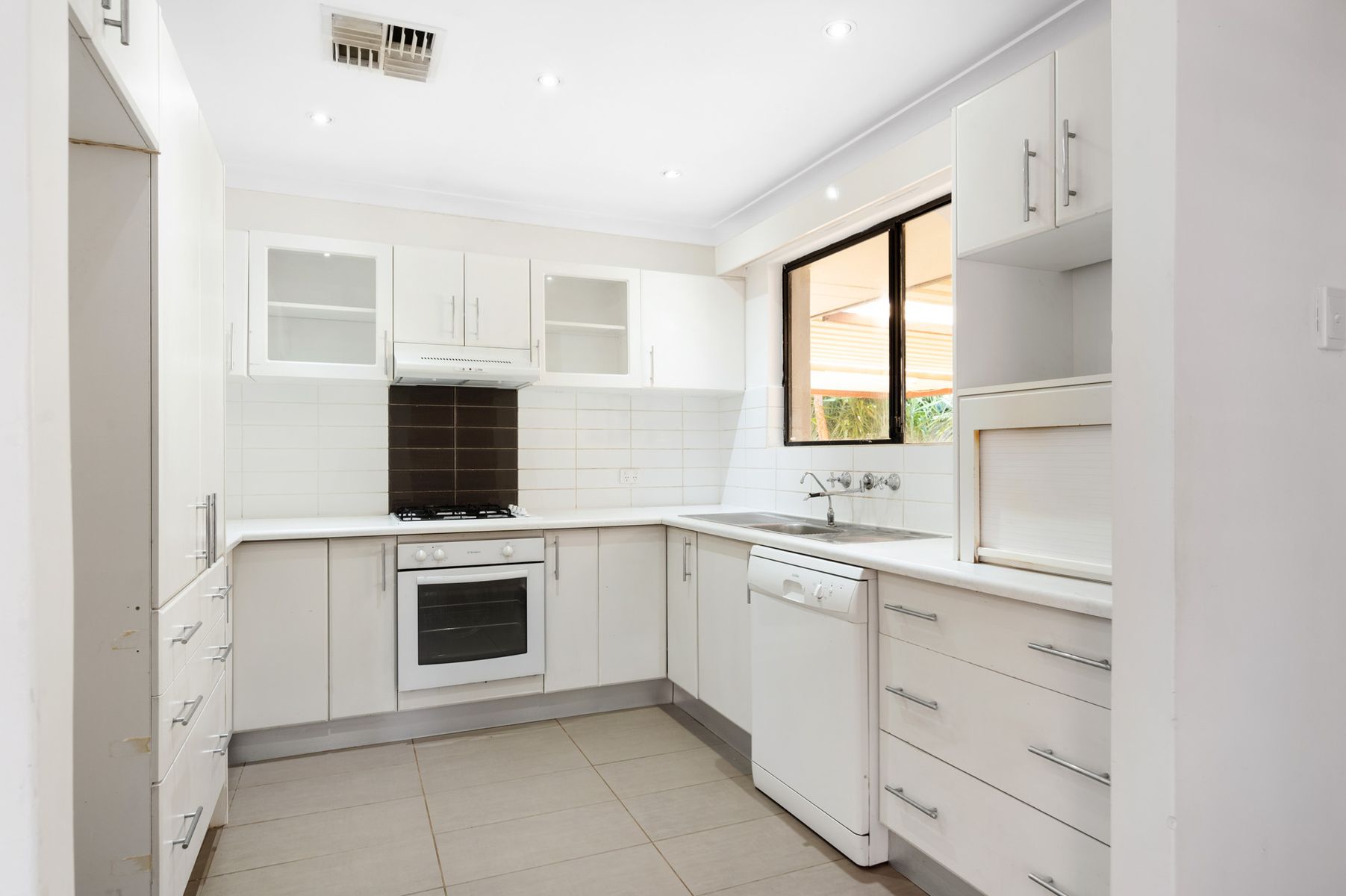 47 O'Connor Way, West Lamington WA 6430, West Lamington - Thumbnail 5