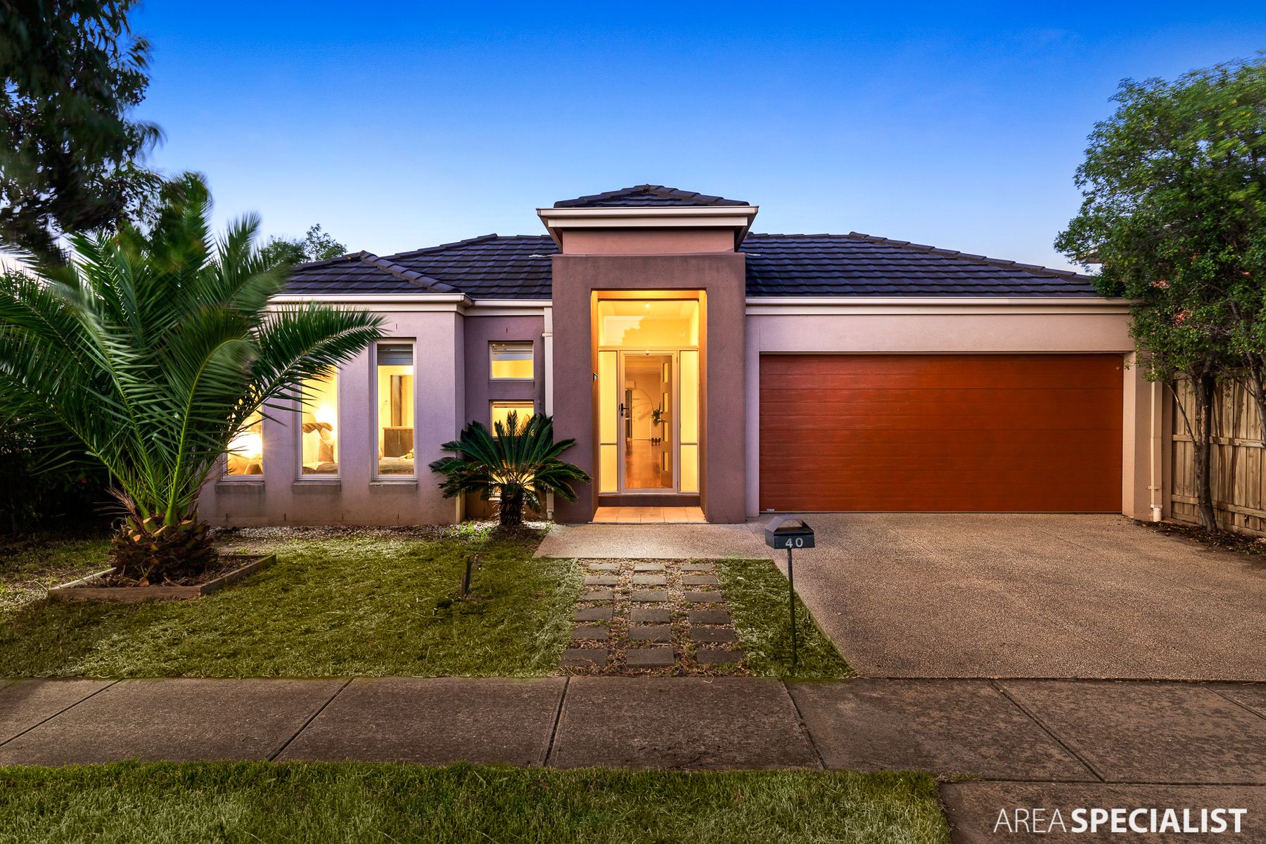 40 Yuruga Boulevard, Point Cook, VIC 3030, Point Cook - Thumbnail 2