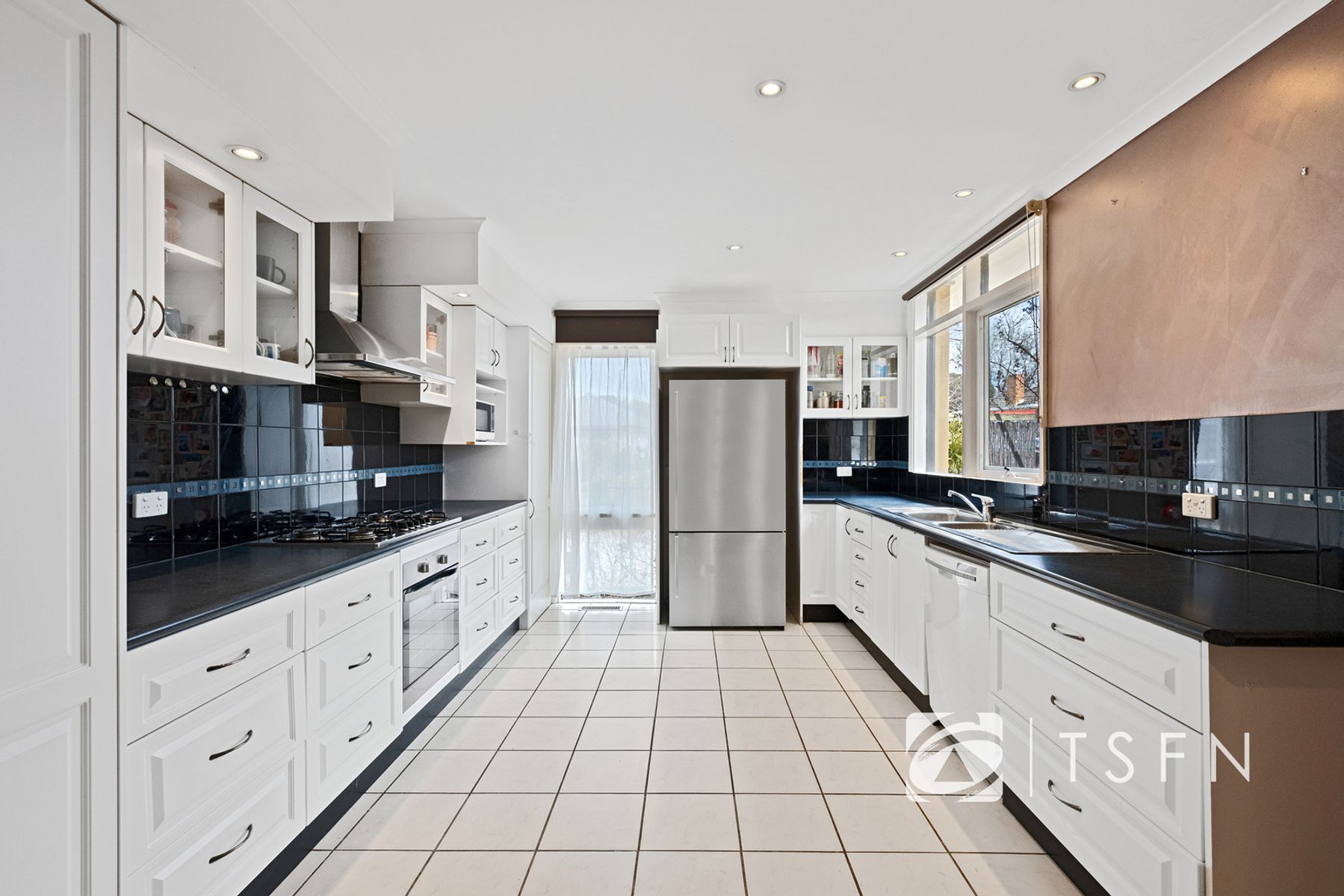 43 Poulston Street, Long Gully VIC 3550, Long Gully - Thumbnail 3