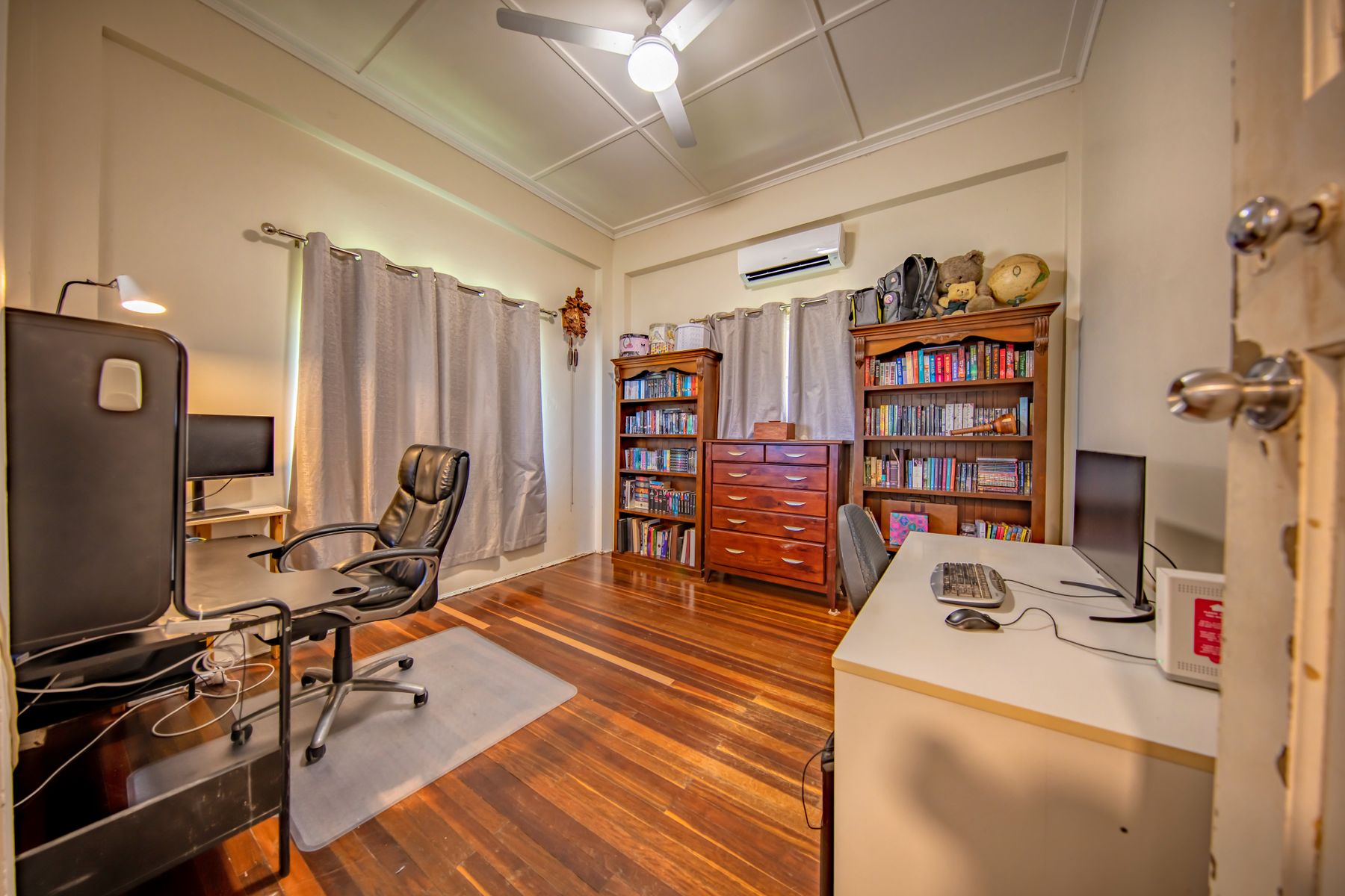 HDE 1501 HDR 2