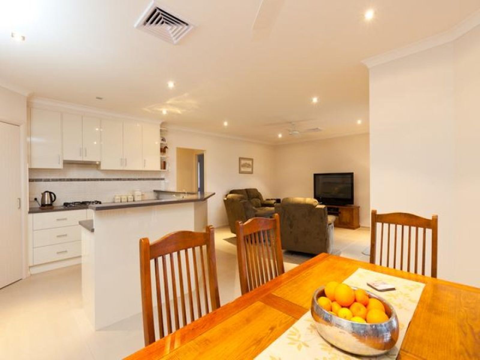 15 Christian Court, Mildura - Thumbnail 5
