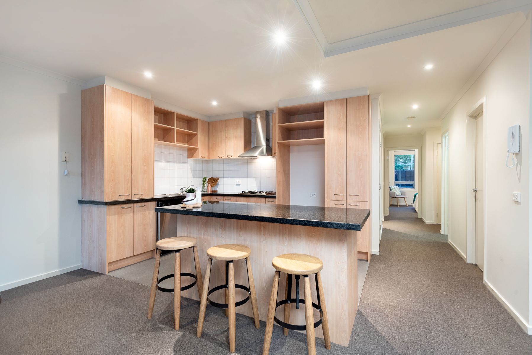 15/3 Sovereign Point Court, Doncaster, VIC 3108, Doncaster - Thumbnail 2